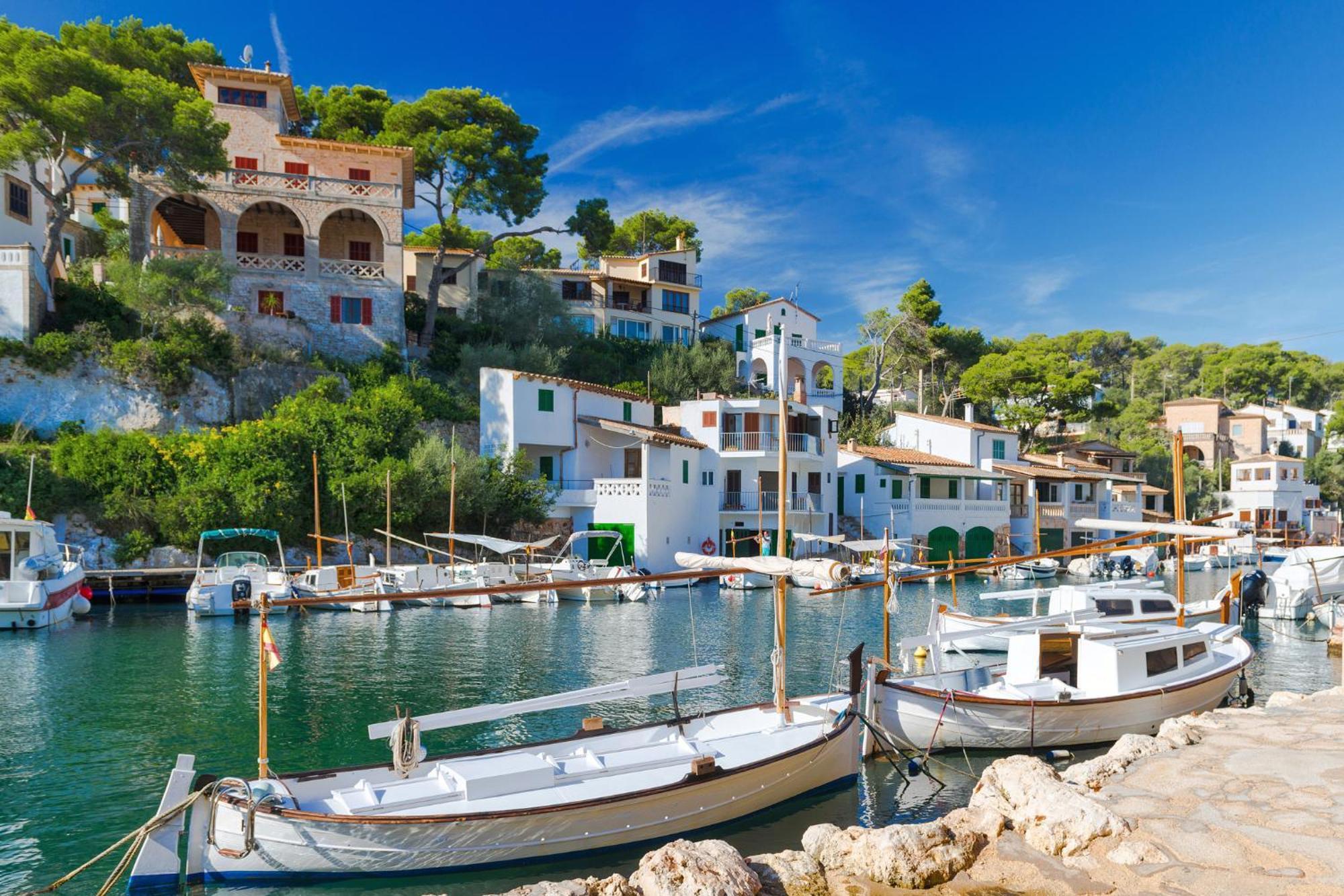 Oasis Cala With Shared Pool Apartamento *