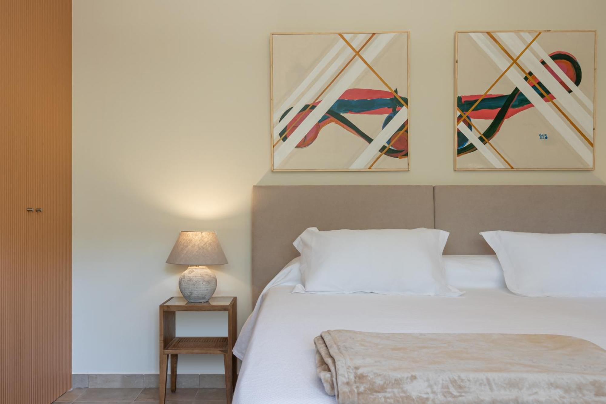 Rondaia, A Winery & Fincahotel-agroturismo In Tramuntana *
