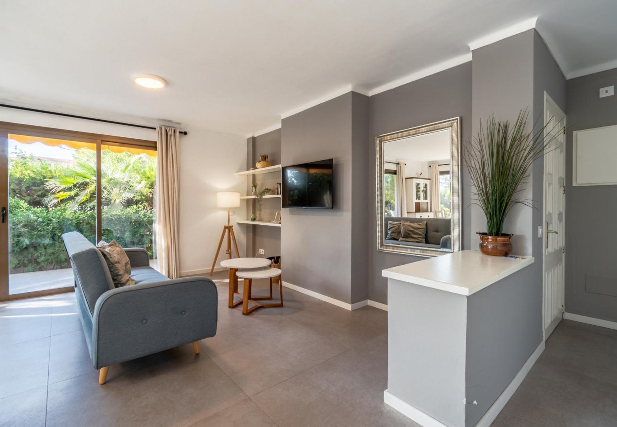 Apartment Ponent 3 *