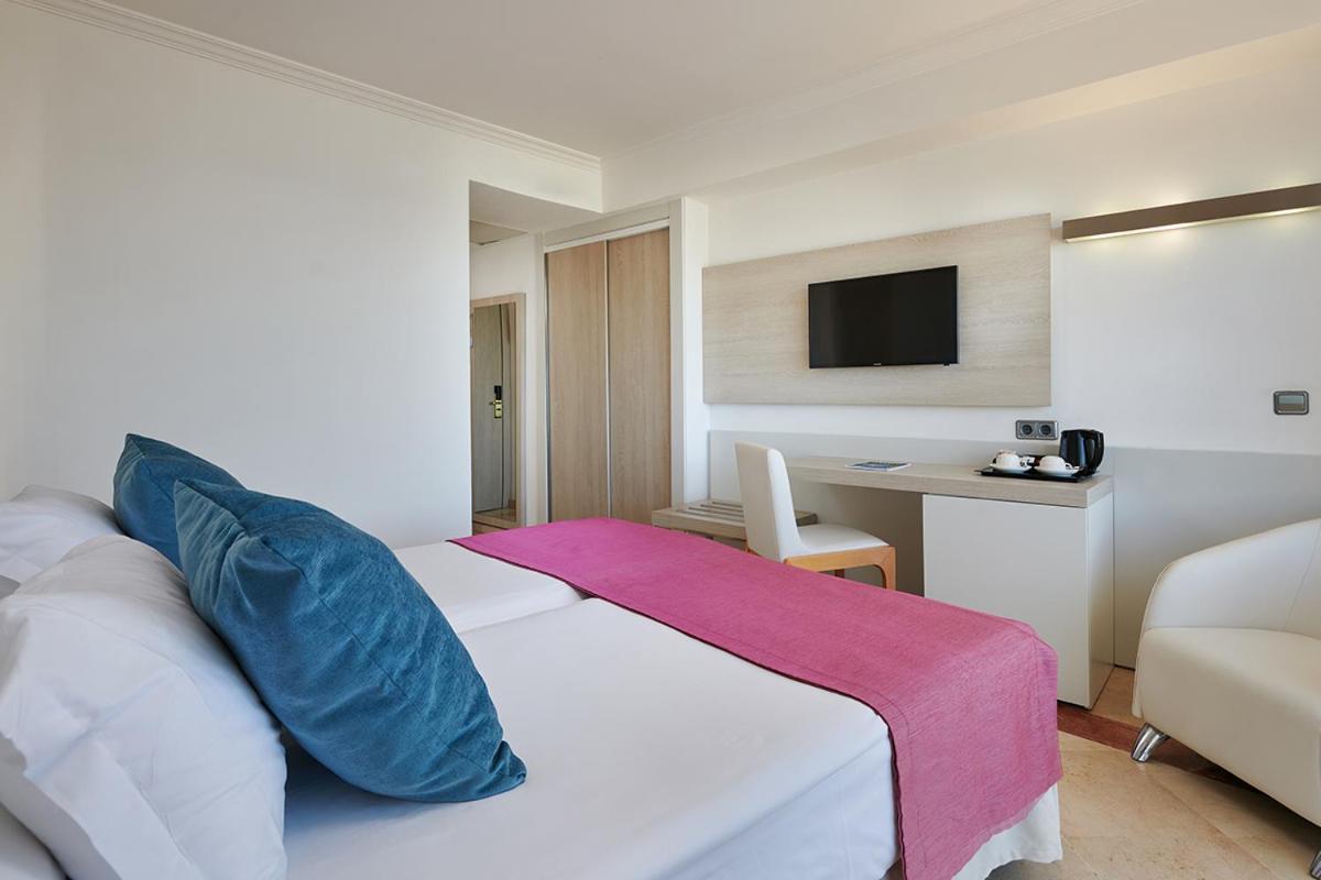 Hotel Grupotel Acapulco Playa - Adults Only 4*