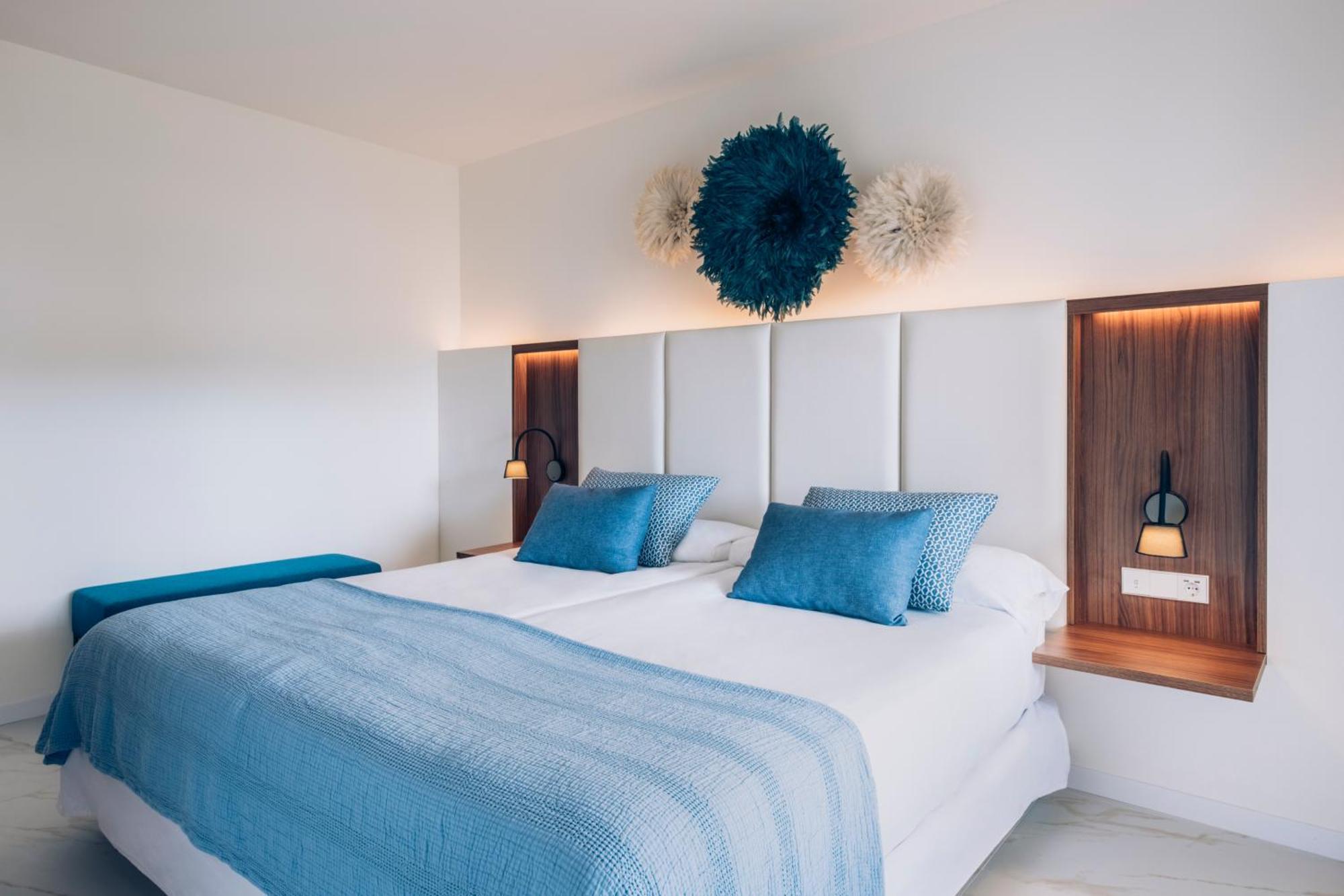Iberostar Selection Playa De Muro Village Hotel 5*