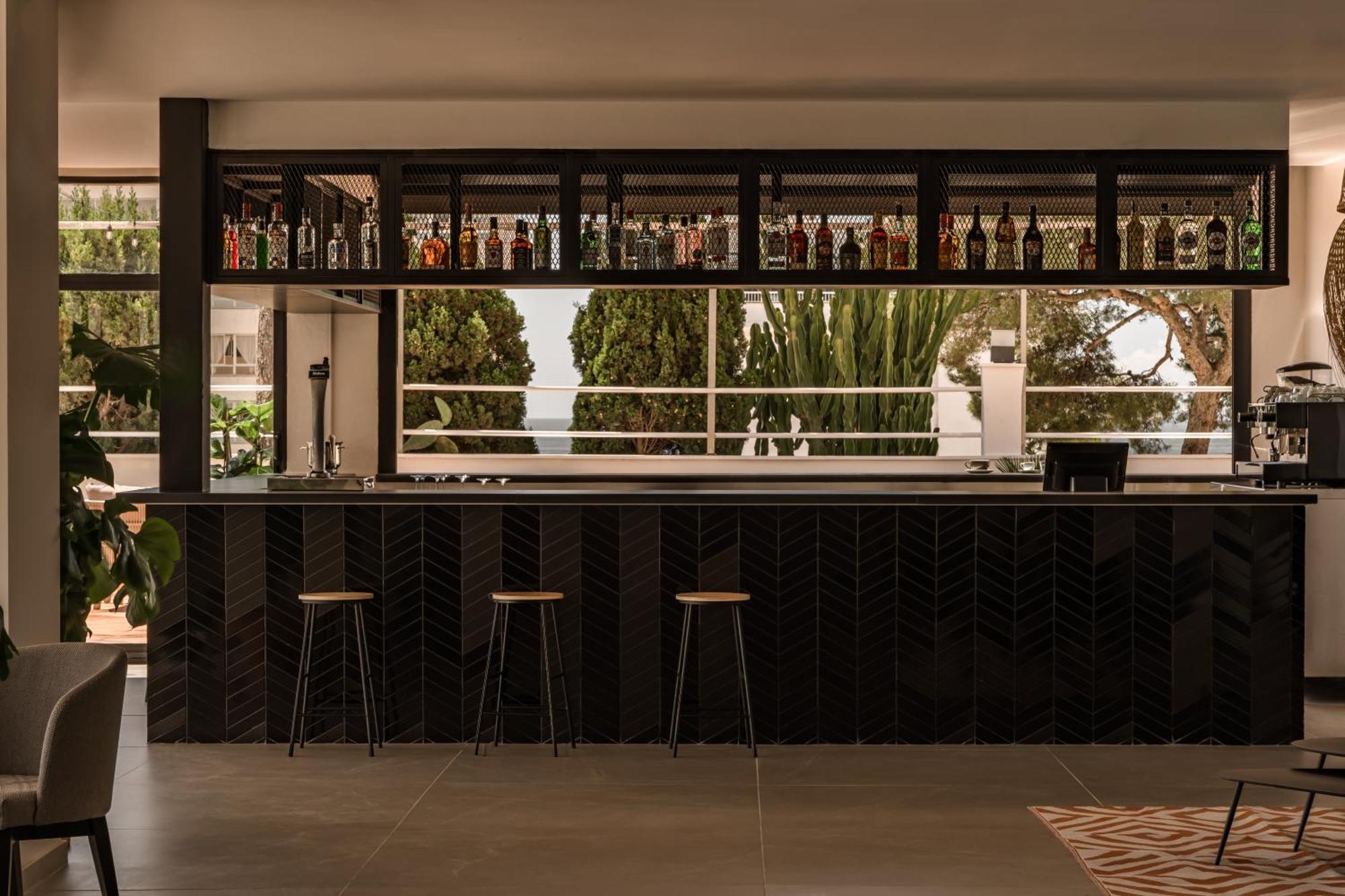 Cook's Club Calviá Hotel 4*