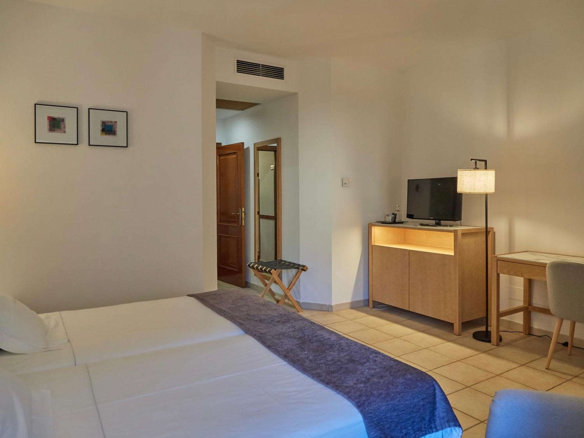 Ca'l Bisbe Hotel Sóller
