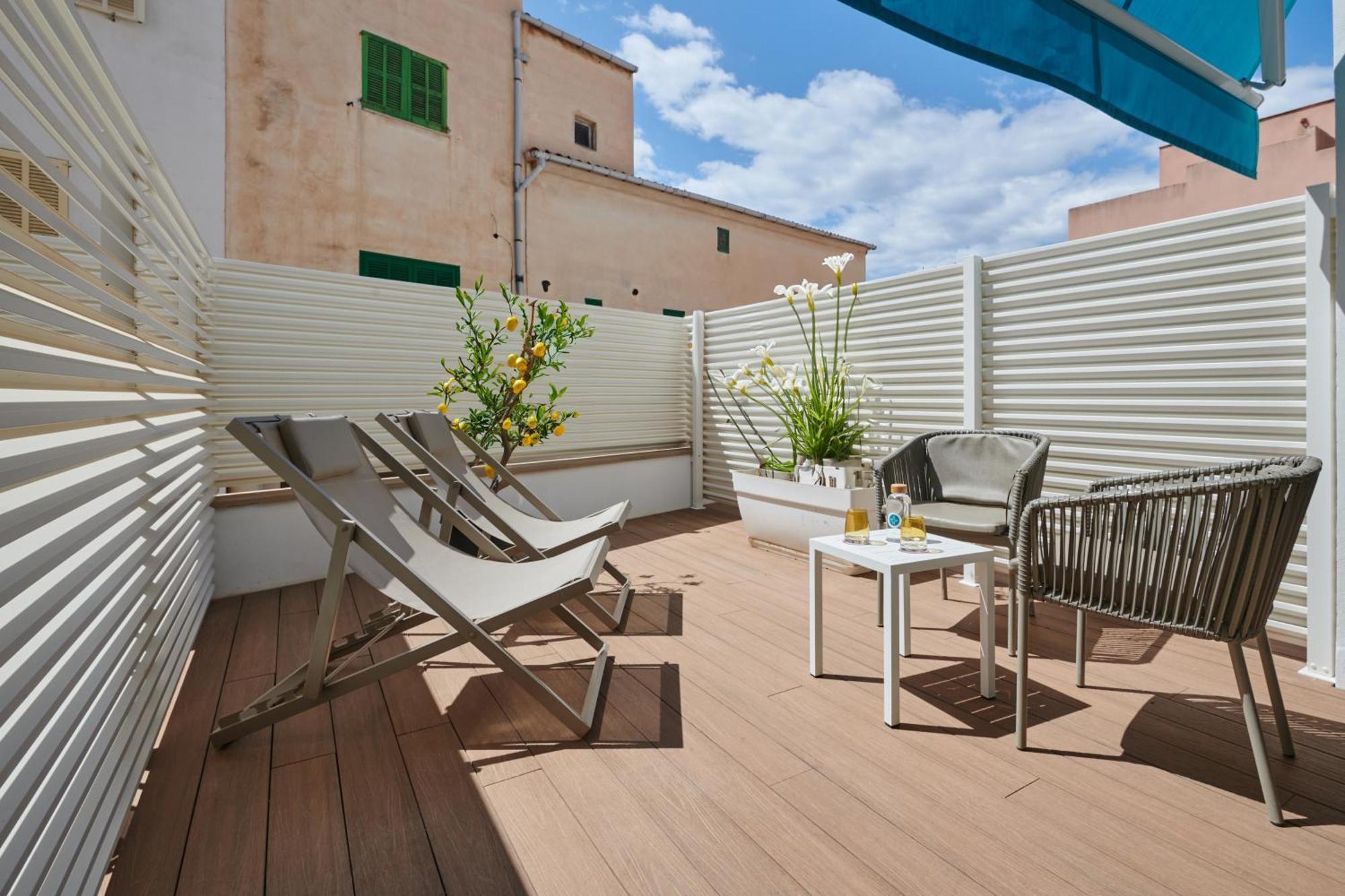 Colonial Hotel 3*