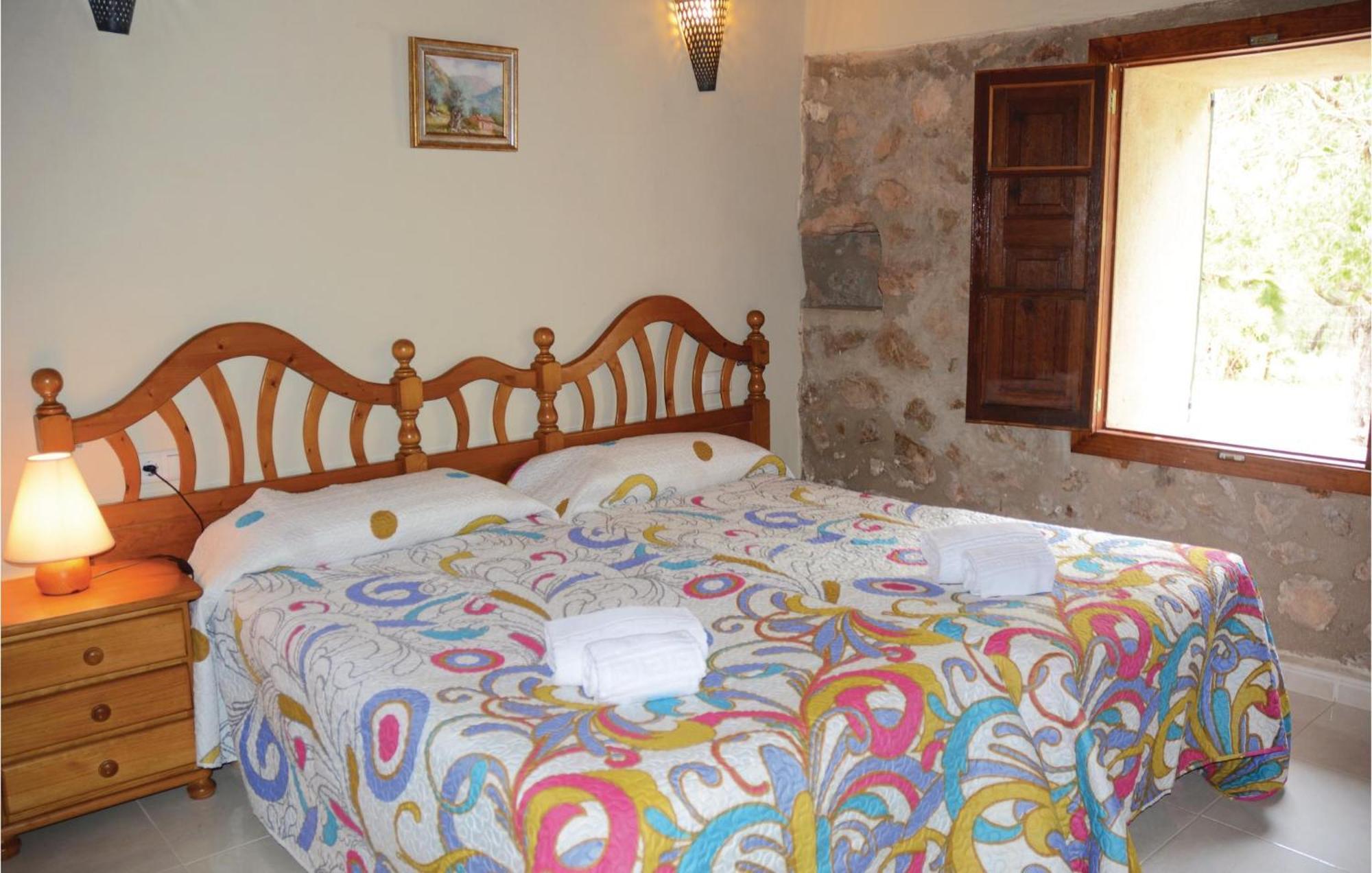 Holiday home Stunning Home In Estellencs With Jacuzzi