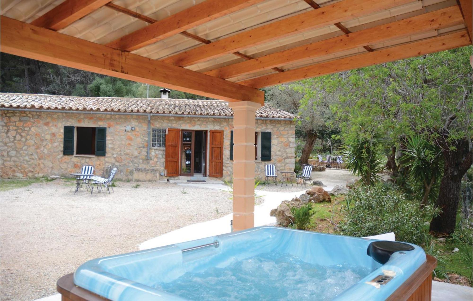 Stunning Home In Estellencs With Jacuzzi Estellencs (Mallorca)