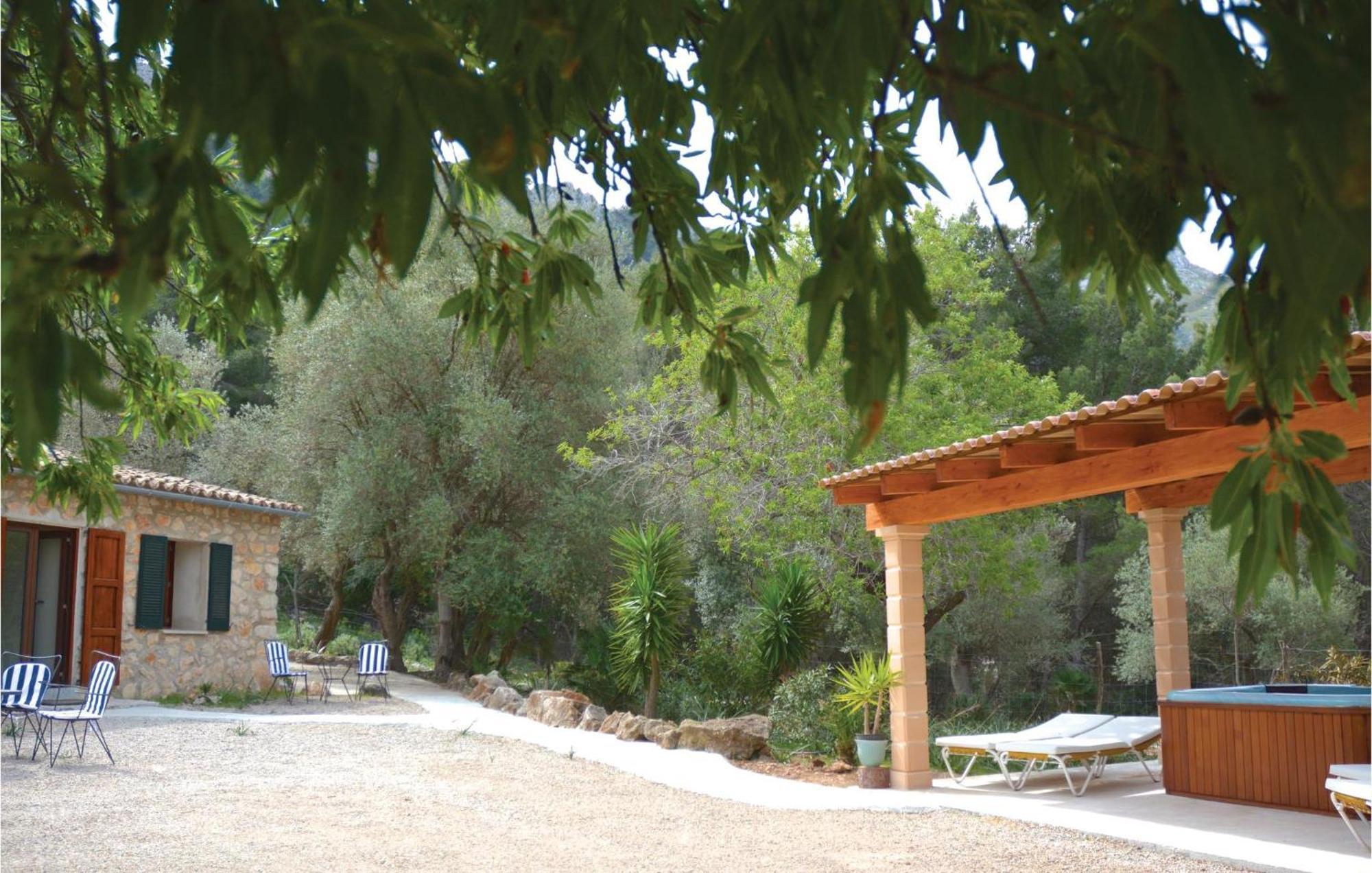 Stunning Home In Estellencs With Jacuzzi Estellencs (Mallorca)