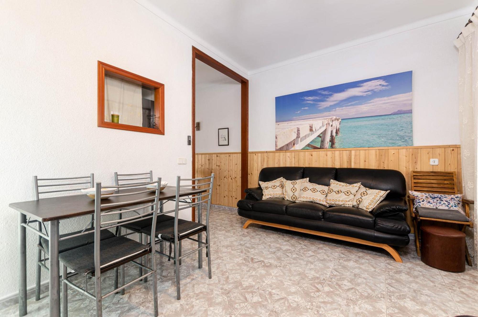 Сasa de vacaciones Yourhouse Petita, House In Majorca North *