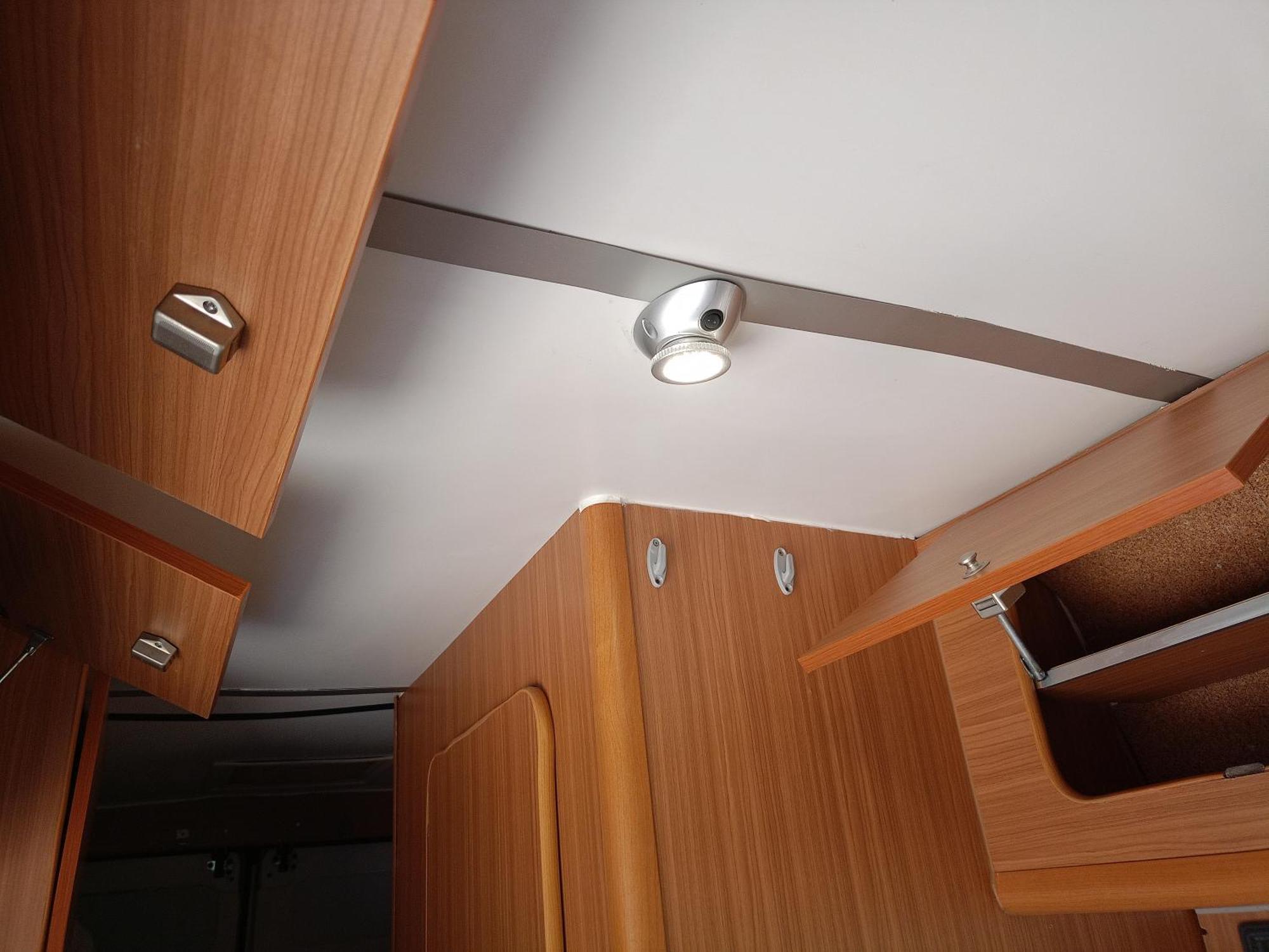 Furgoneta Camper Gran Volumen Camping