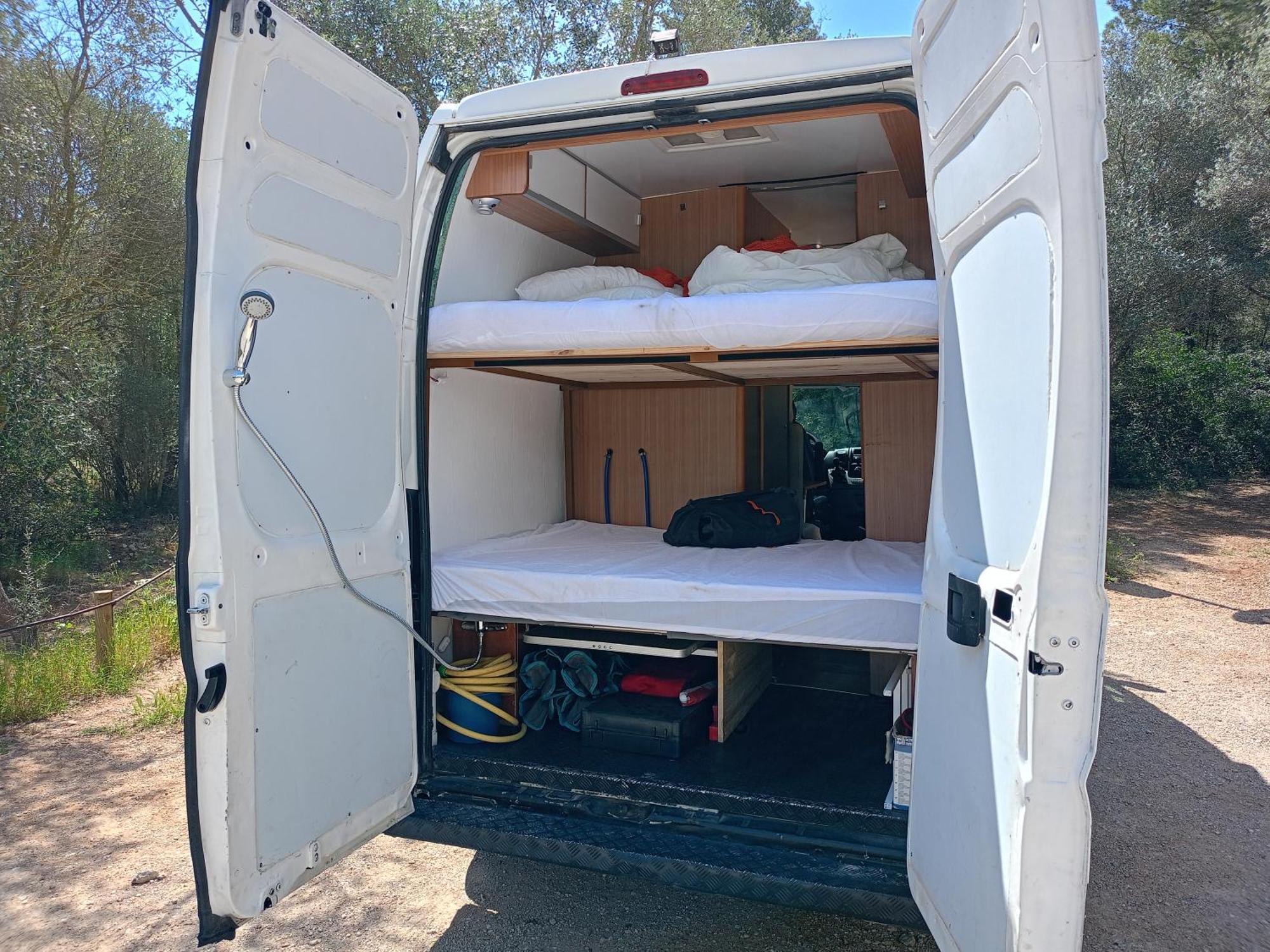 Camping Furgoneta Camper Gran Volumen Palma de Mallorca