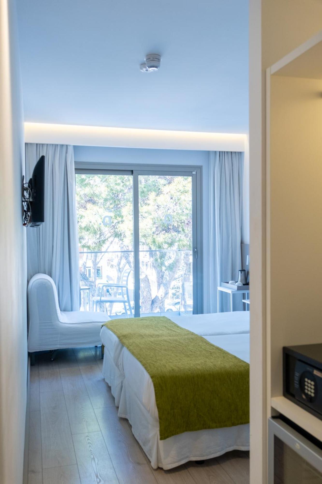 Hotel Cooee Cala Ratjada Hotel 4*