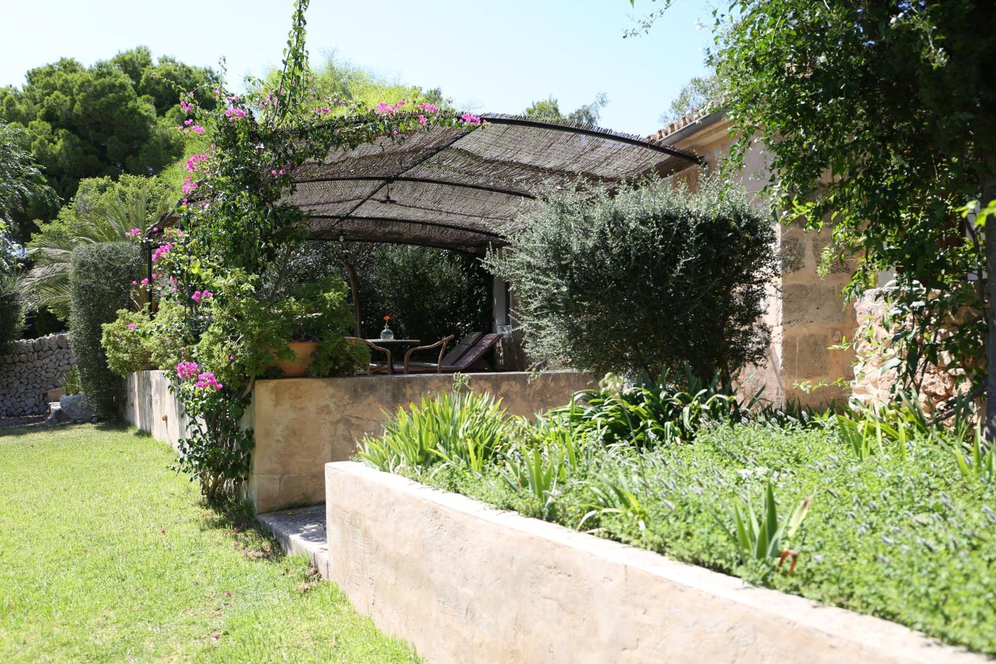 Oliver Moragues Grandhouse & Vineyard Algaida (Mallorca)