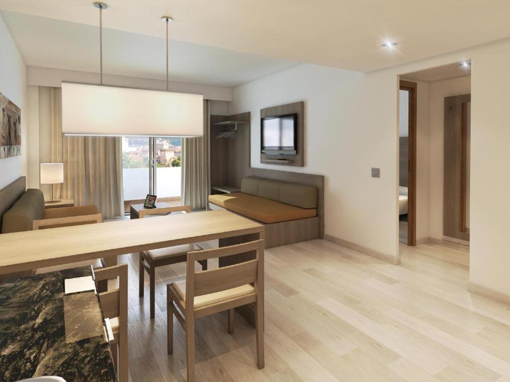 Cabot Tres Torres Apartamento