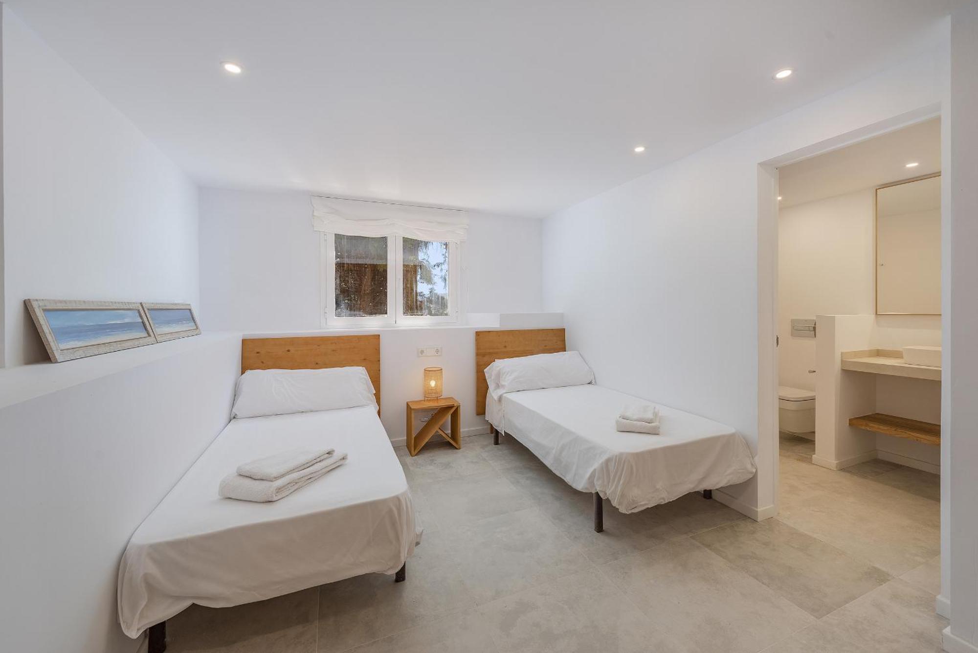 Bonjour - El Villa Puerto Pollensa