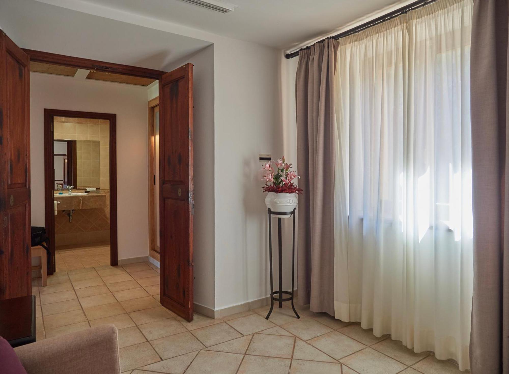 Hotel Ca'l Bisbe