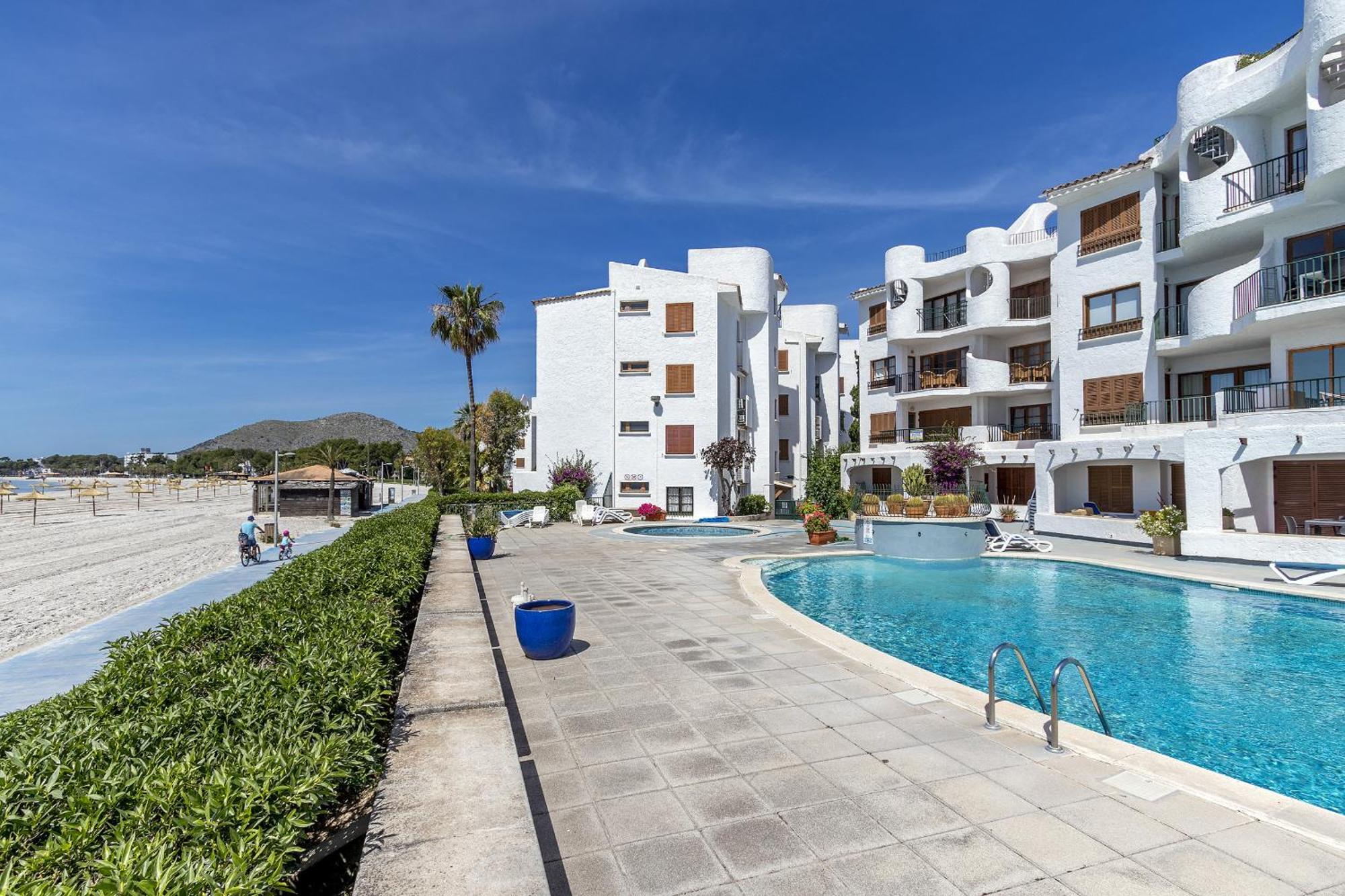 1st Line Alcudia