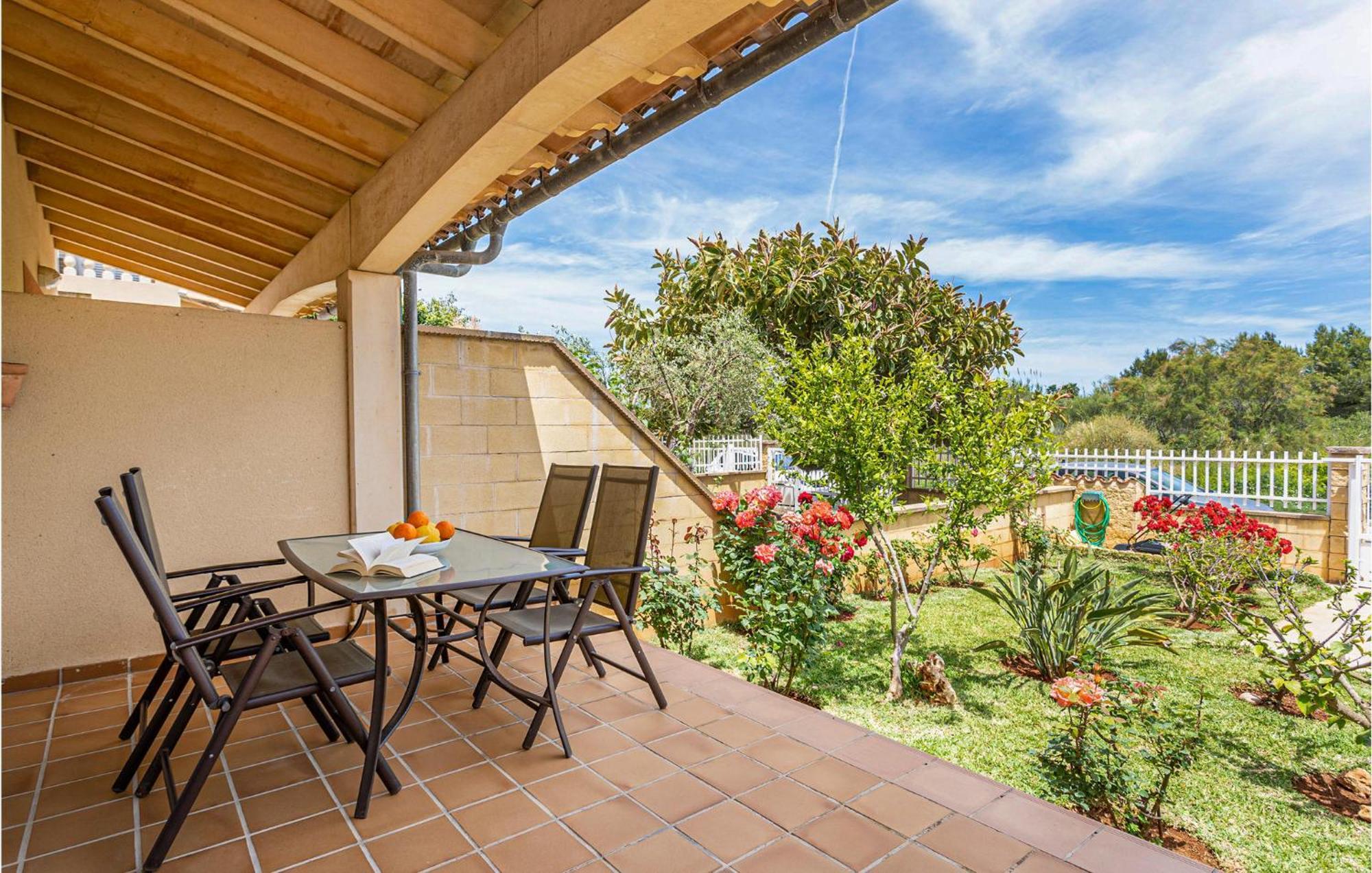 Сasa de vacaciones 4 Bedroom Beautiful In Alcudia