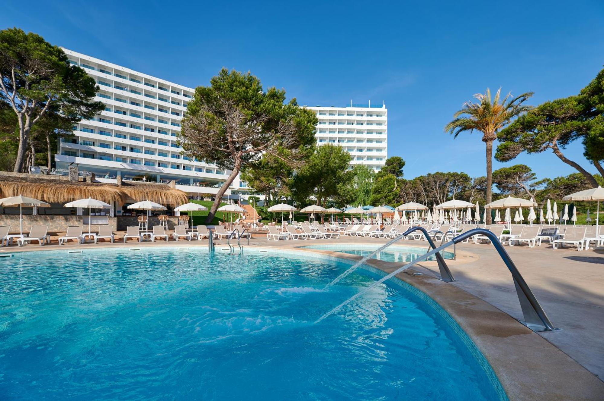 Aluasoul Carolina - Adults Only 4*