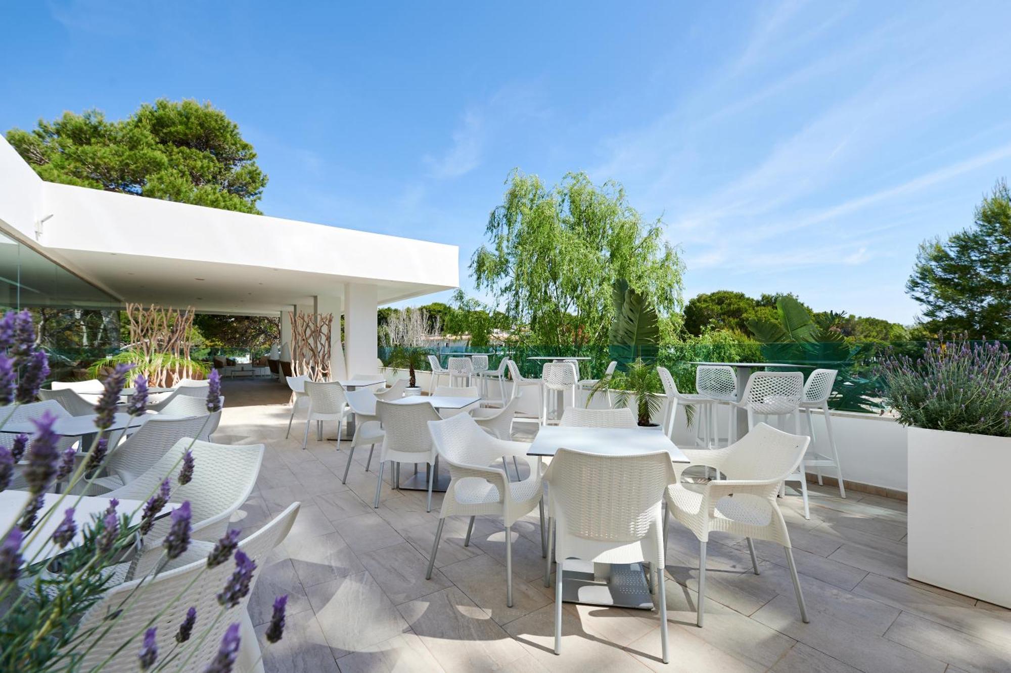 Aluasoul Carolina - Adults Only 4* Font de sa Cala