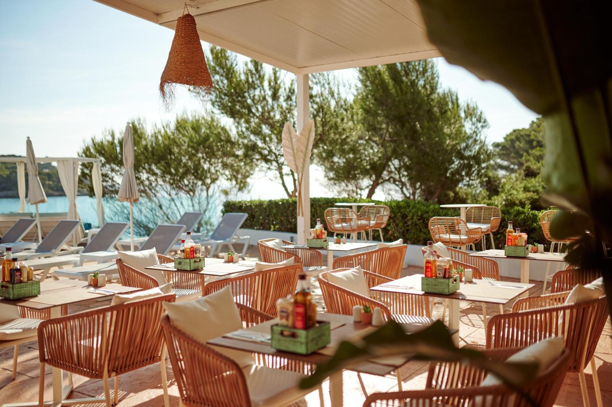 Hotel Aluasoul Carolina - Adults Only Font de sa Cala