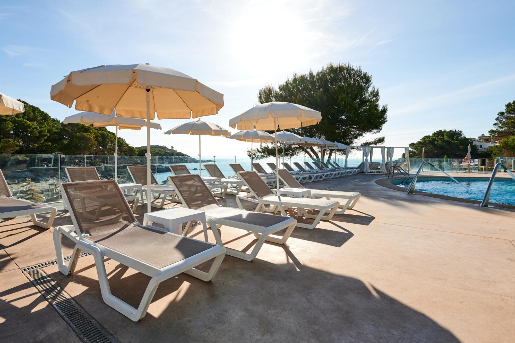 Aluasoul Carolina - Adults Only Hotel 4*