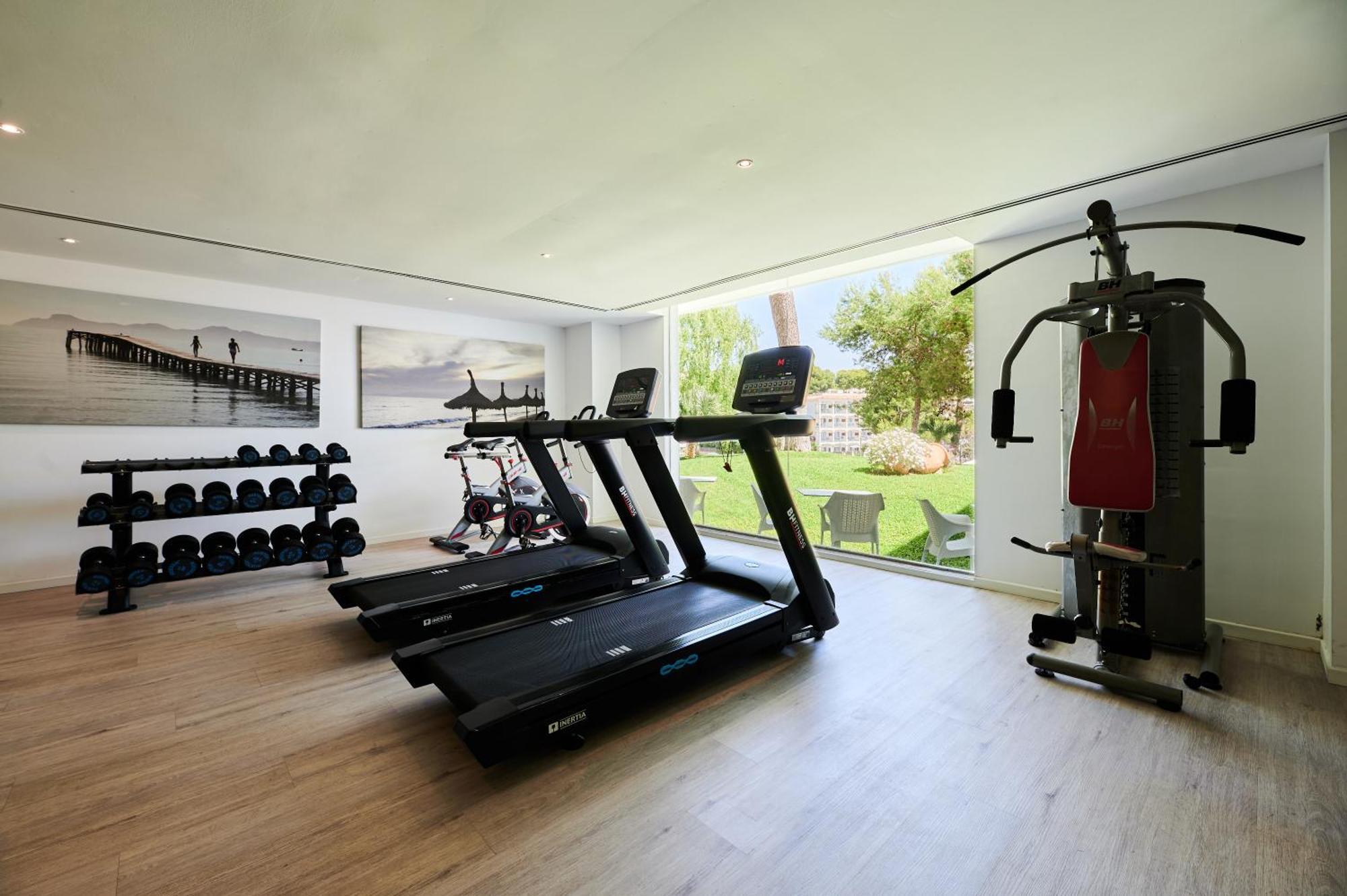 Aluasoul Carolina - Adults Only 4*
