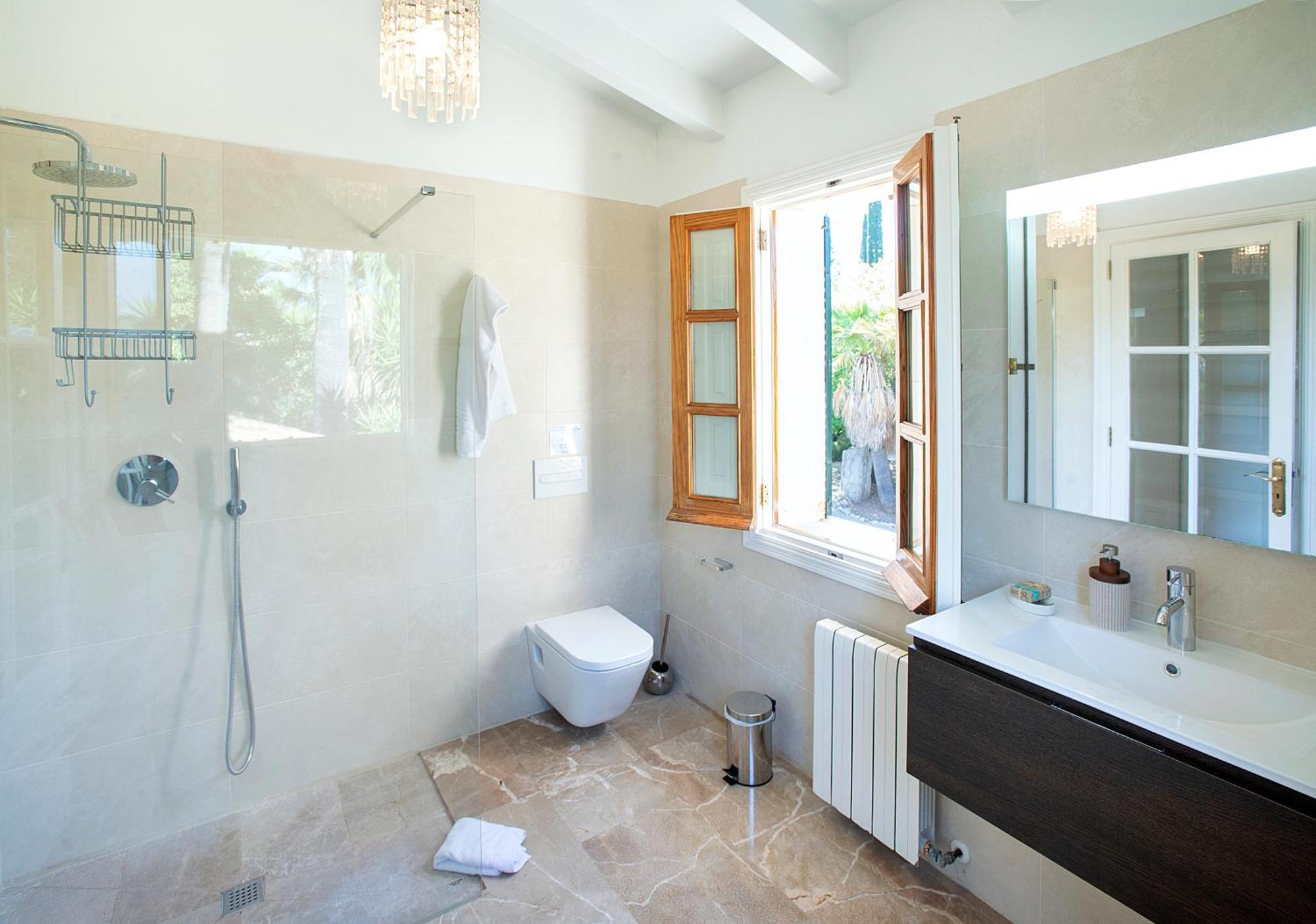 Owl Booking Can Bregat - Luxury Retreat *