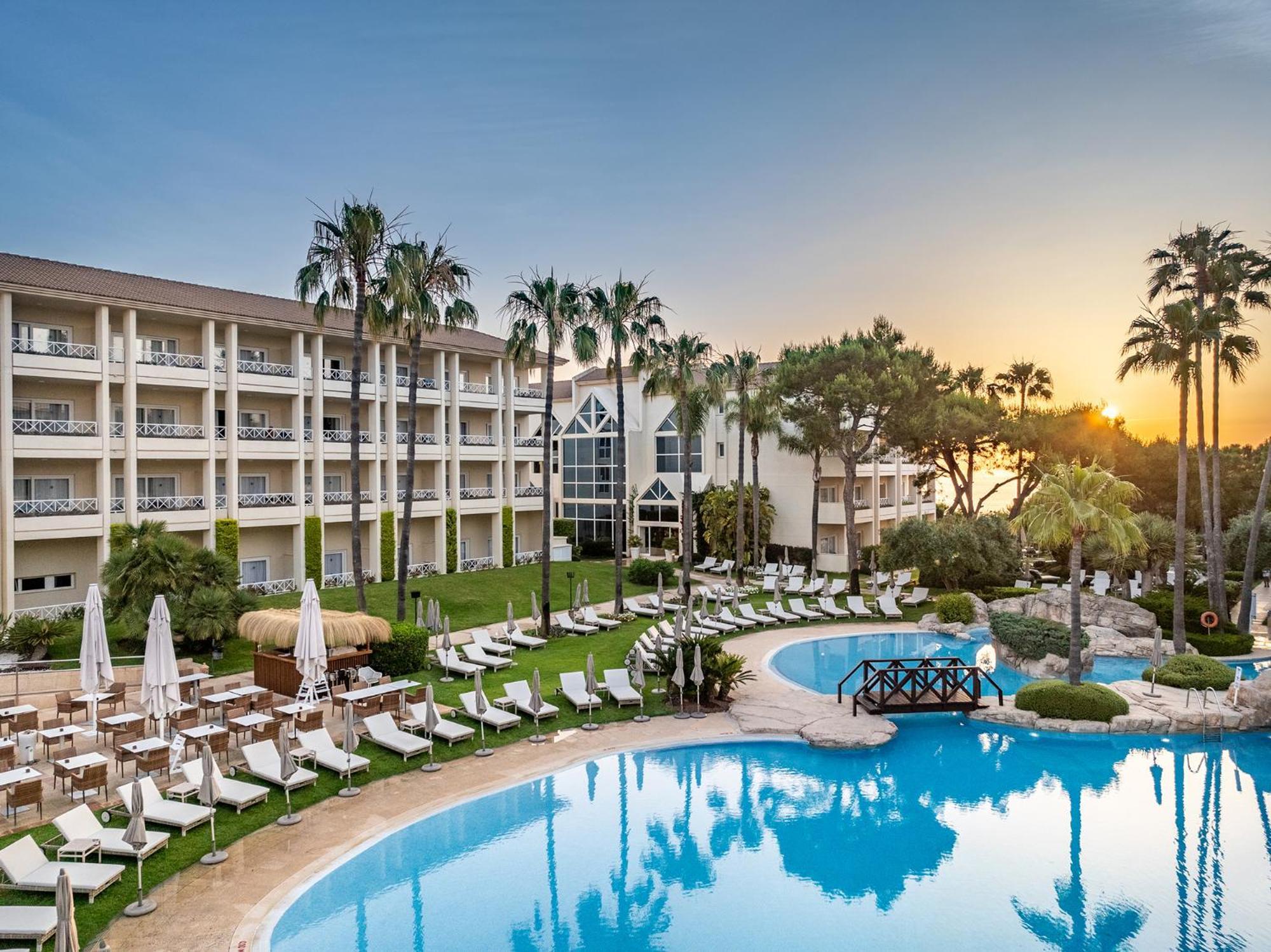 Grupotel Parc Natural & Hotel 5*