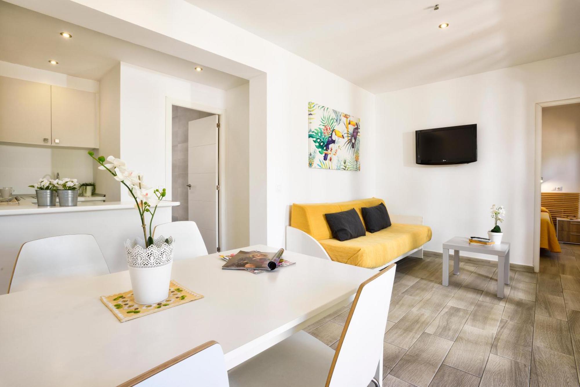 Naika & Apartment *