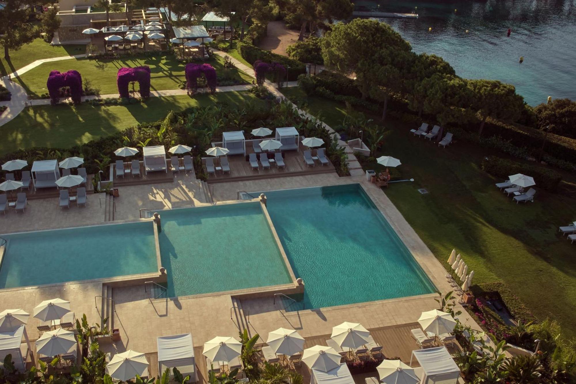 Resort The St. Regis Mardavall Mallorca Palmanova