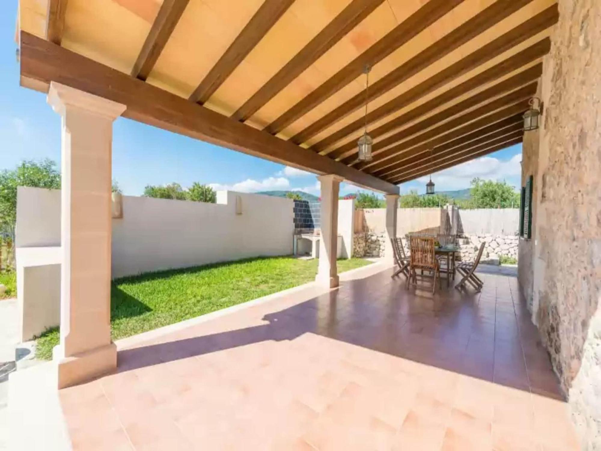 Villa With Children Friendly Lawn Area Inca (Mallorca)