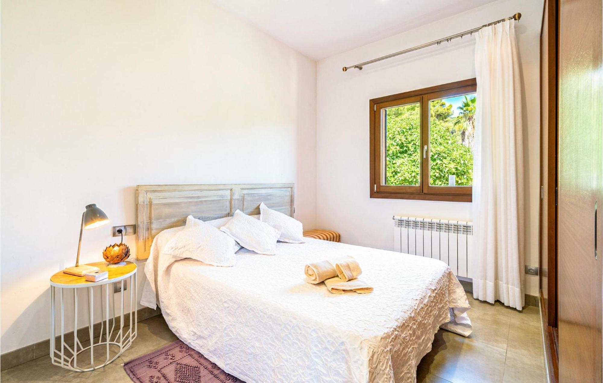 Сasa de vacaciones 3 Bedroom Gorgeous In Mancor De La Vall Mancor del Valle