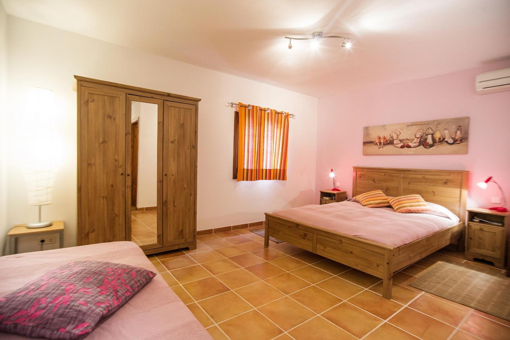 Yourhouse Sa Vinyeta Vinedo *