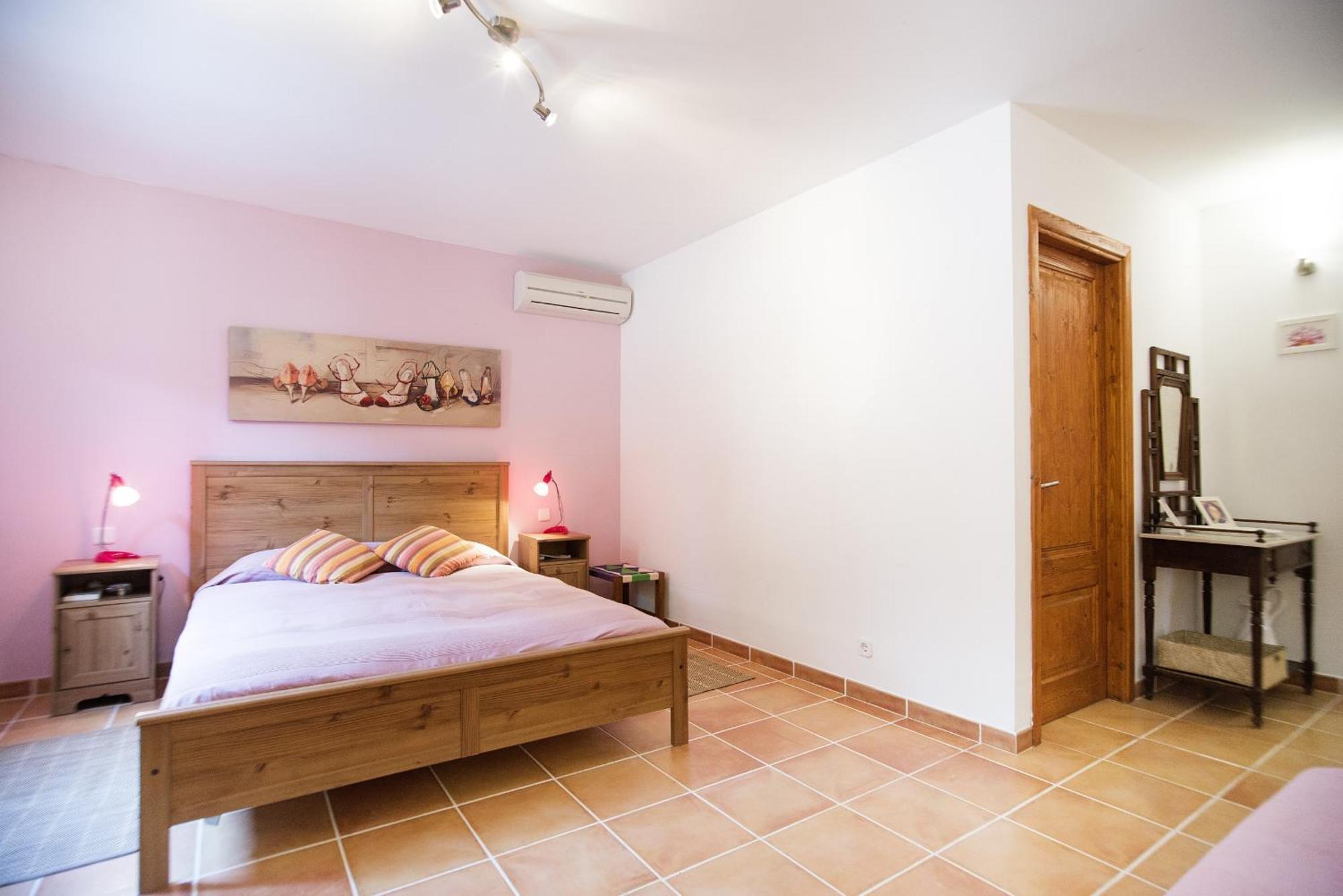 Yourhouse Sa Vinyeta Vinedo Villa