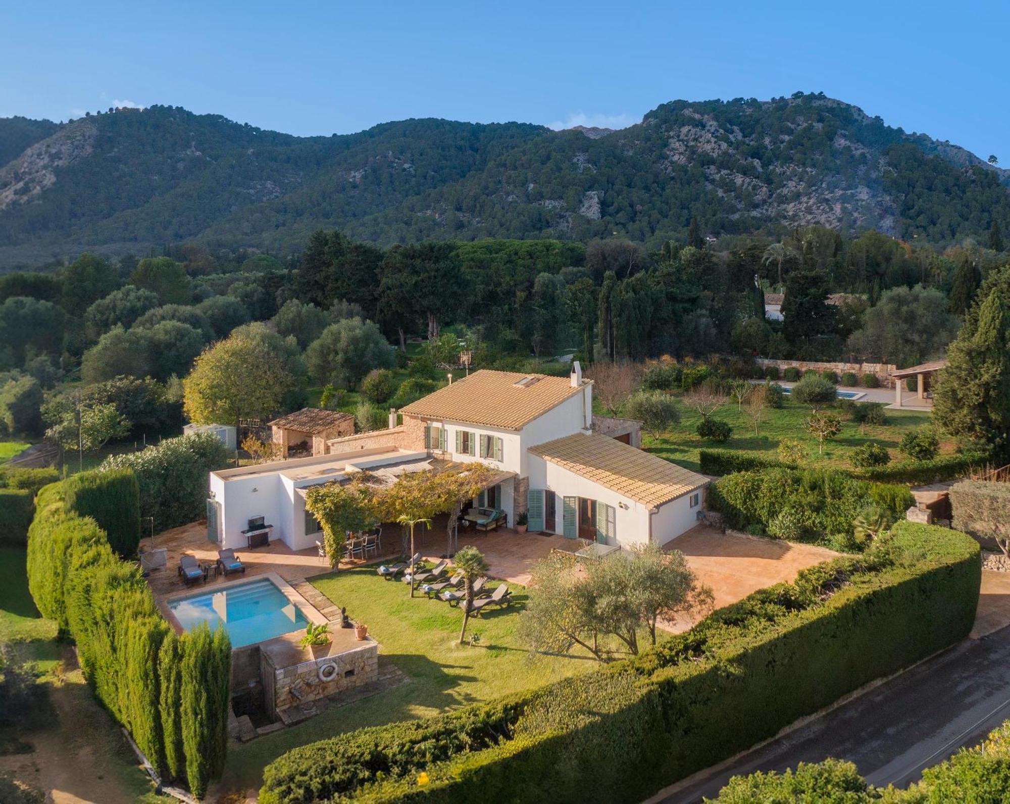 Villa Maronja