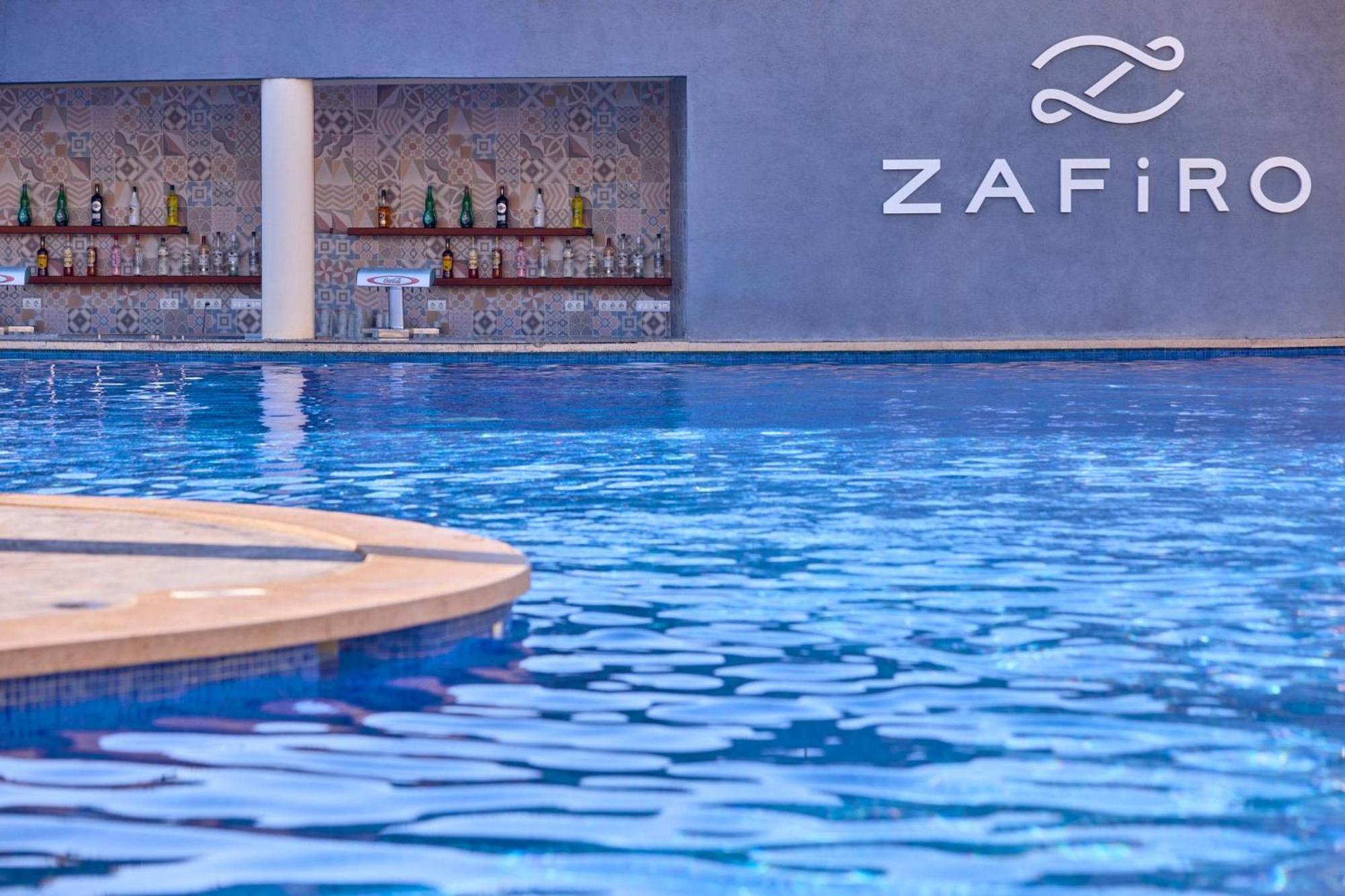 Apartahotel Zafiro 4*