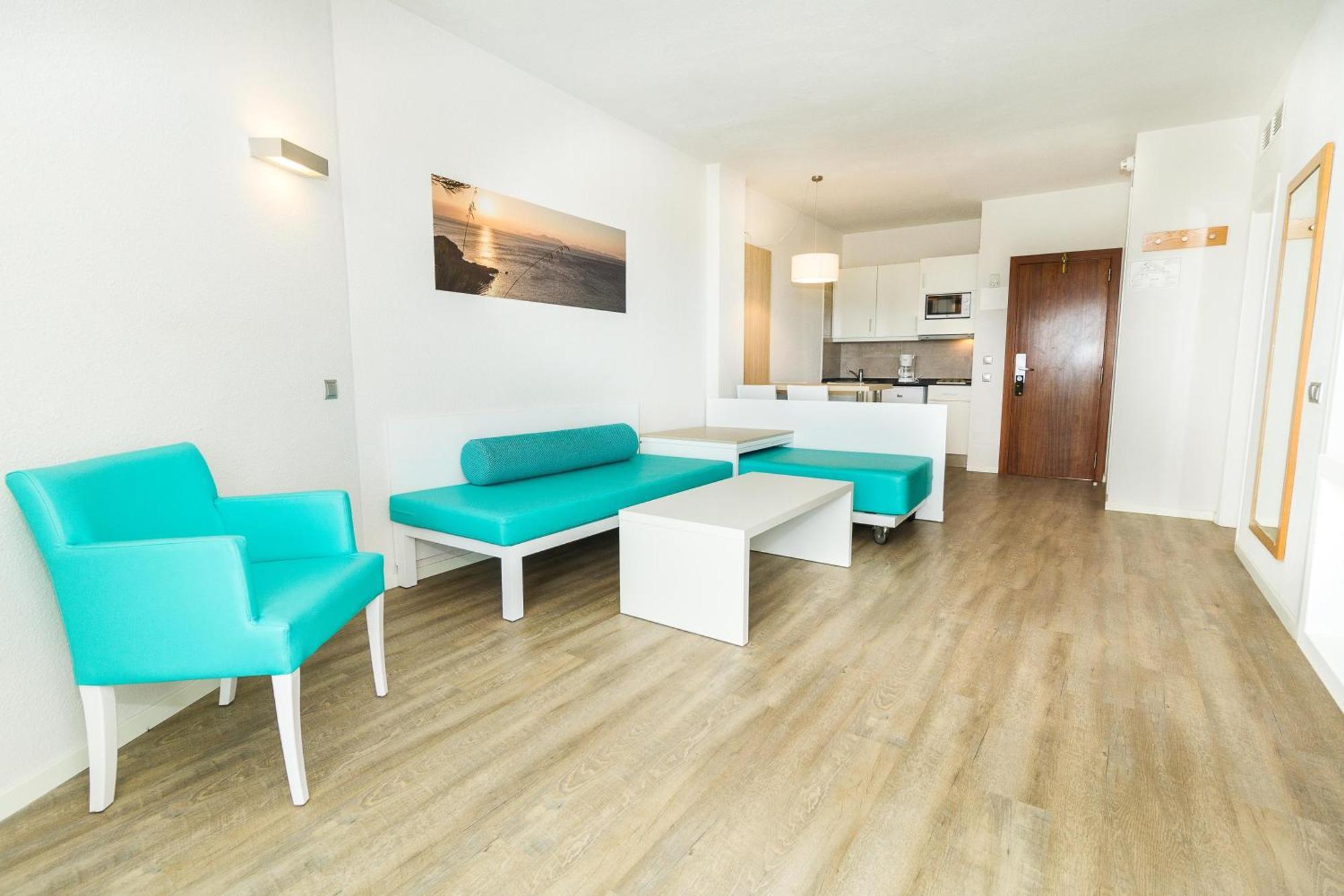 Apartahotel Eix Lagotel