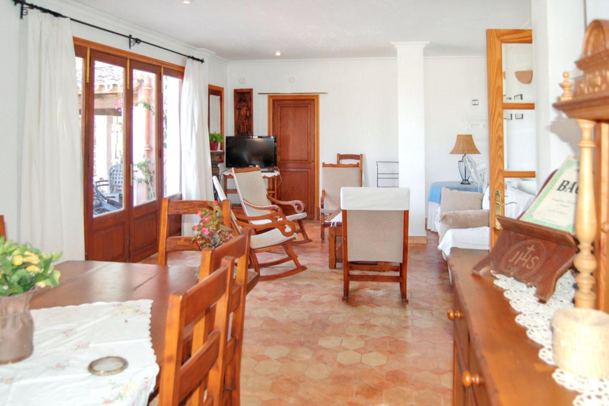 Comfortable In With Shared Pool Apartamento Pollensa