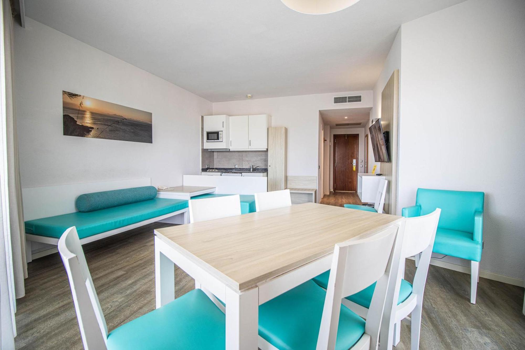 Apartahotel Eix Lagotel