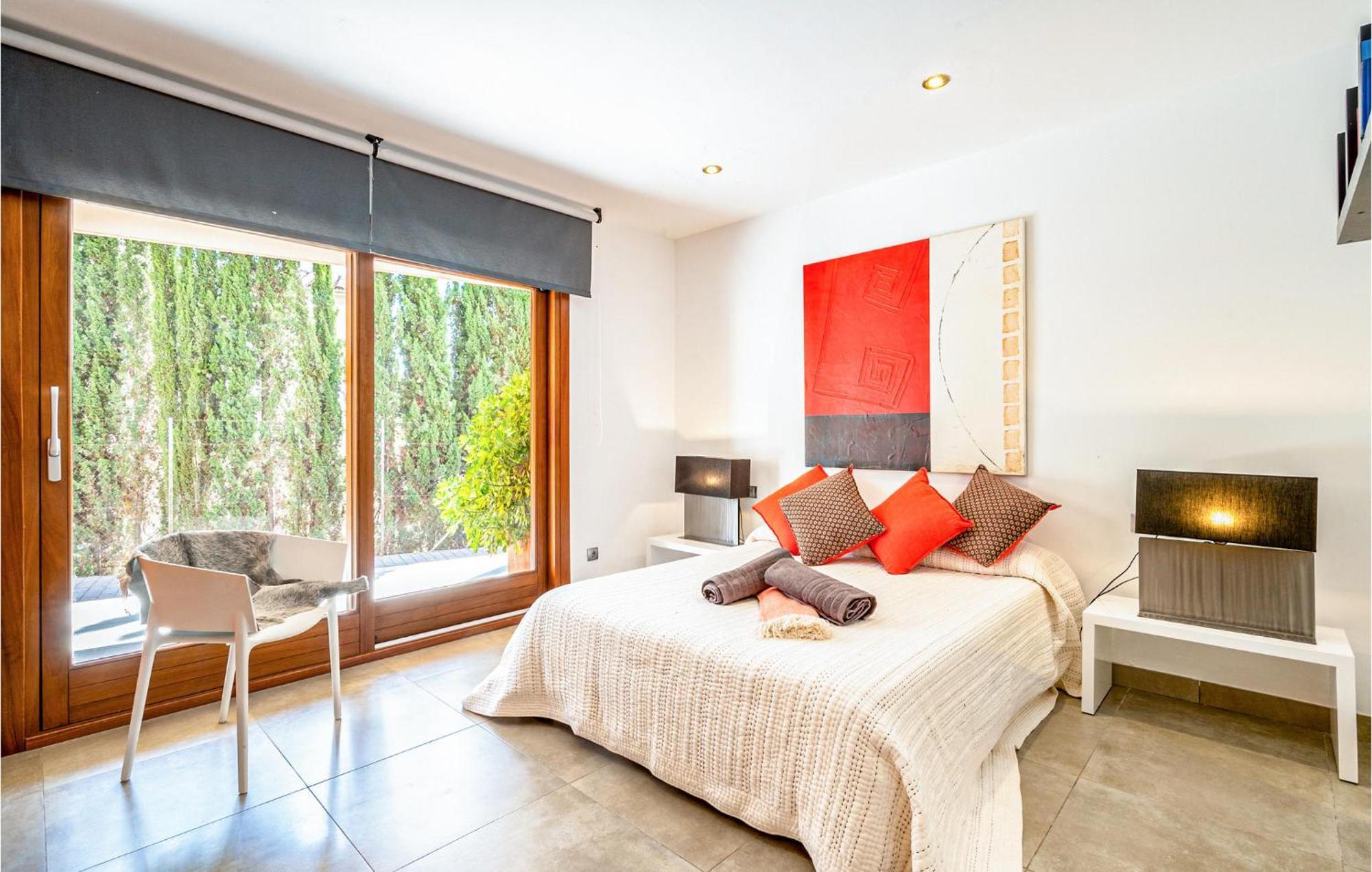 3 Bedroom Gorgeous In Mancor De La Vall * Mancor del Valle