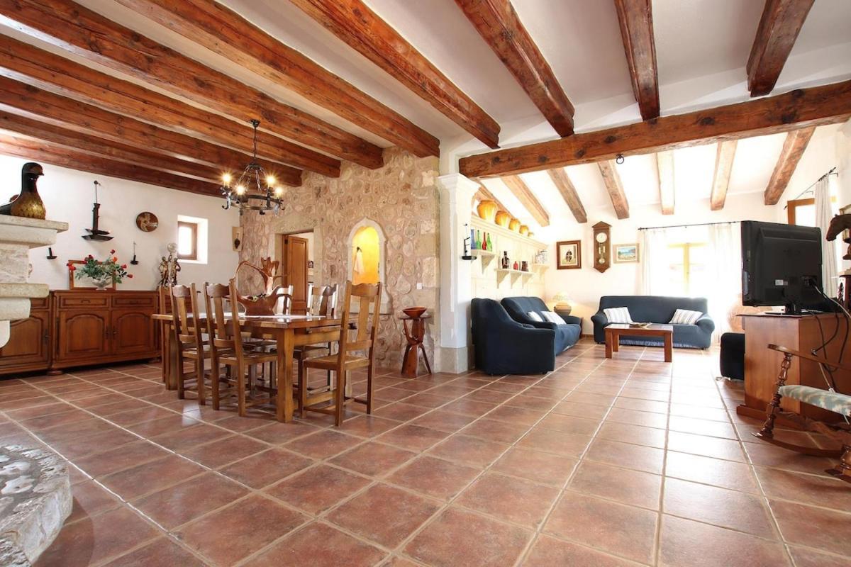 Villa Idyllic Near By Renthousing