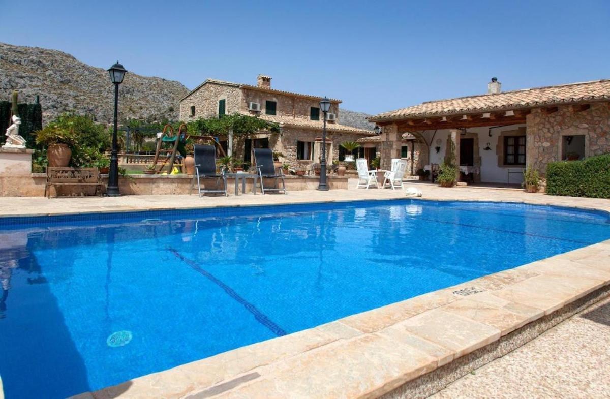 Idyllic Near By Renthousing Villa Pollensa
