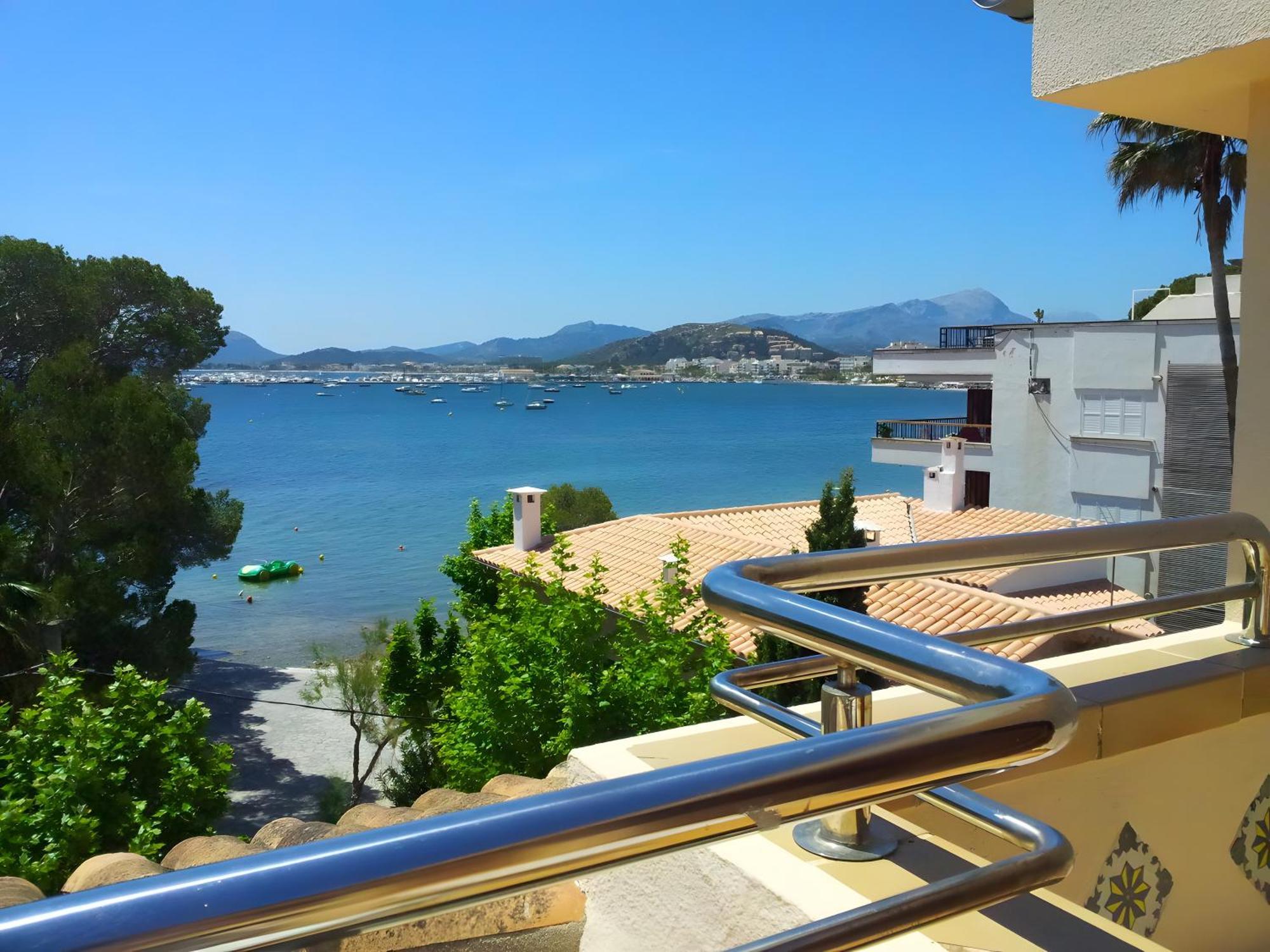 Faro Attic B Pollensa