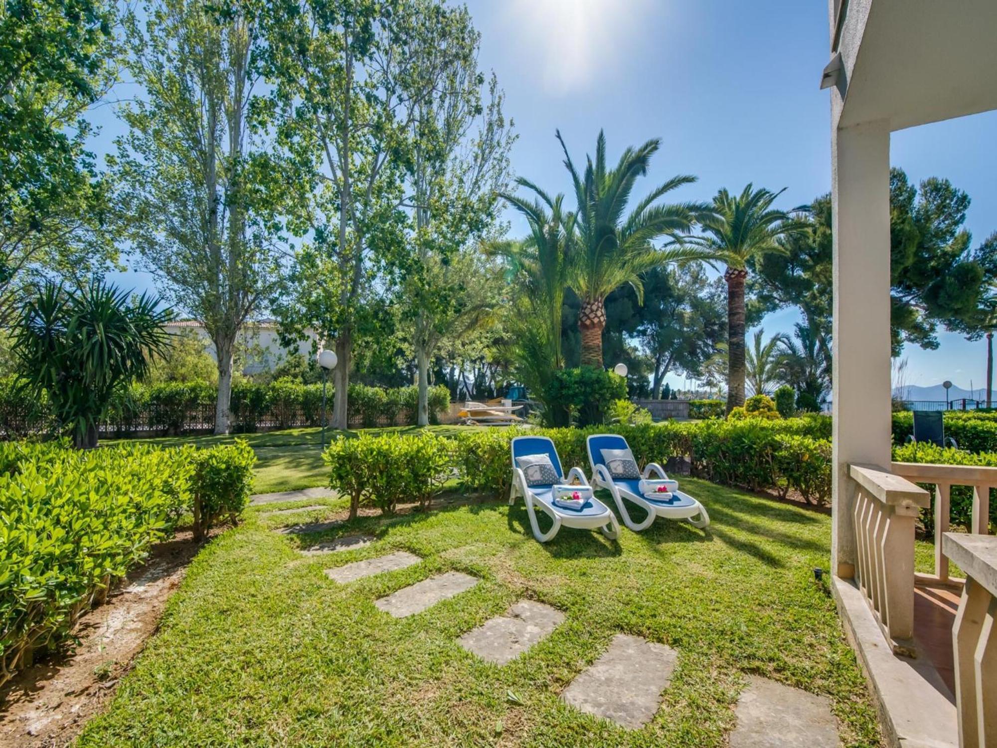 With Private Garden Apartamento Alcúdia