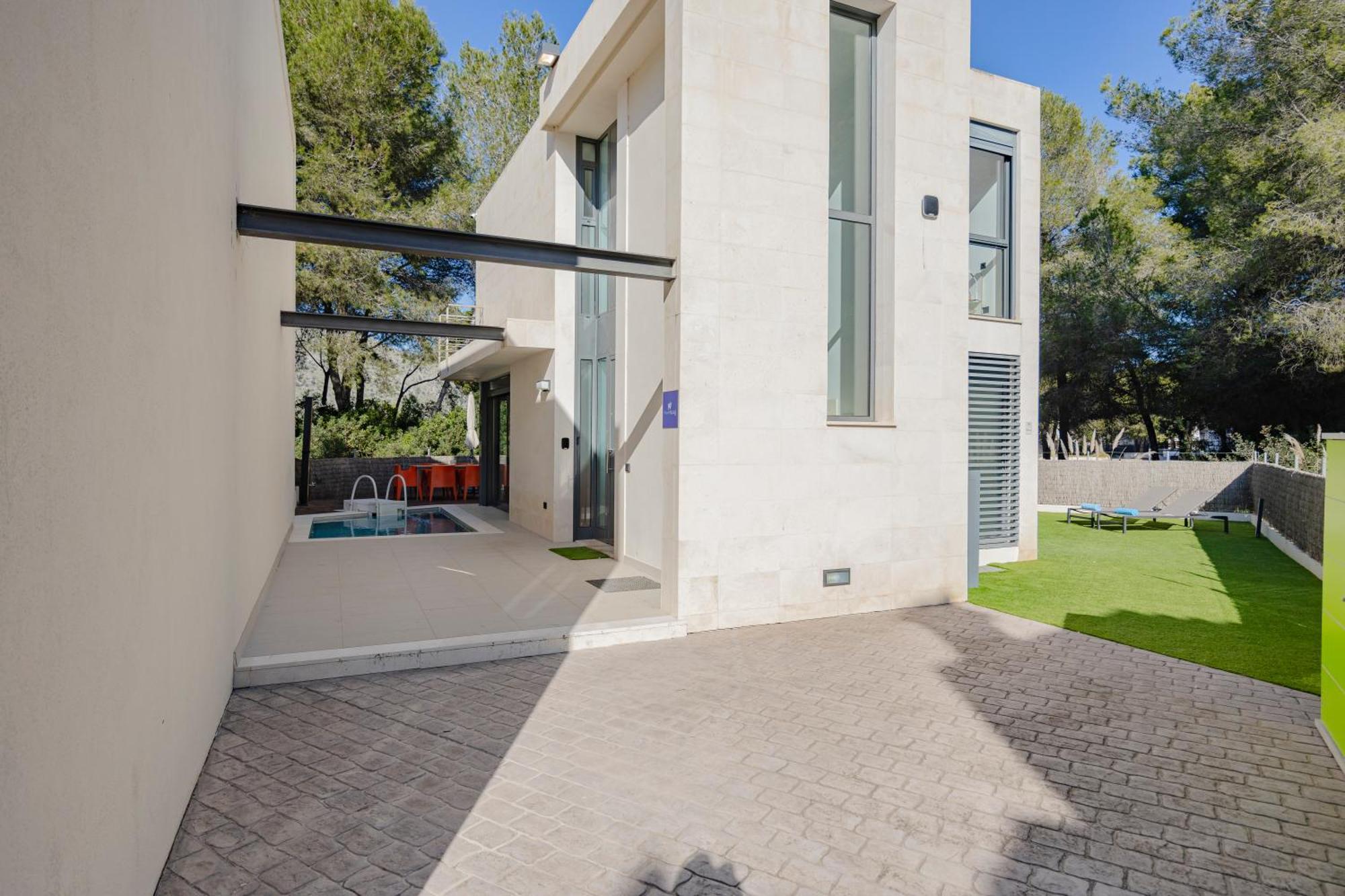 Villa Pam House Playa De Muro - 200m To With Hot Tub *