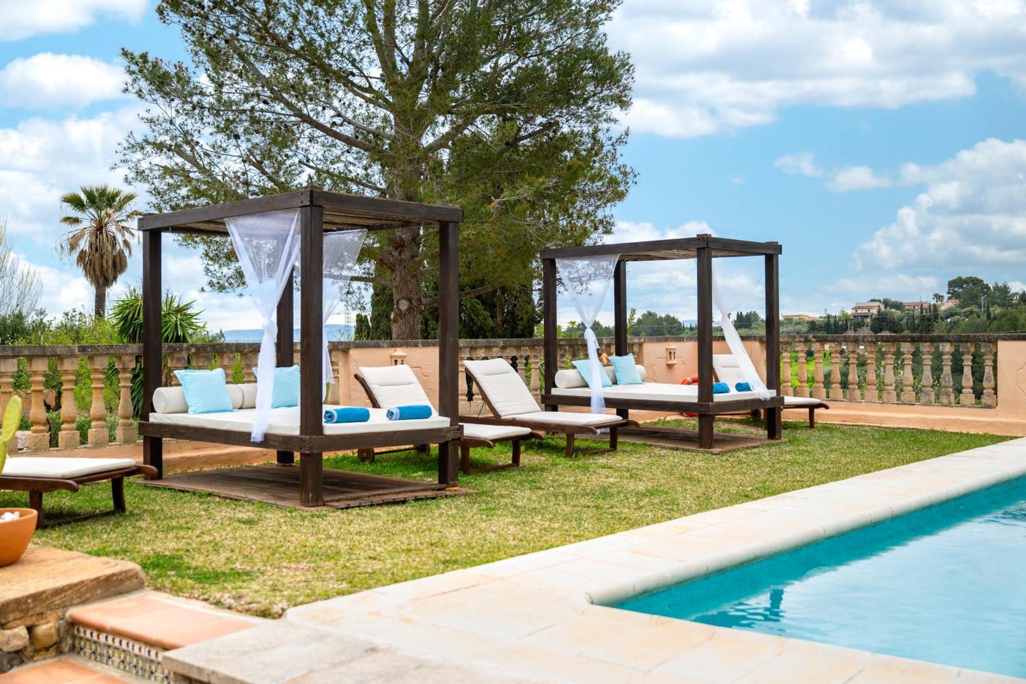Son Bauzanet Villa Establiments