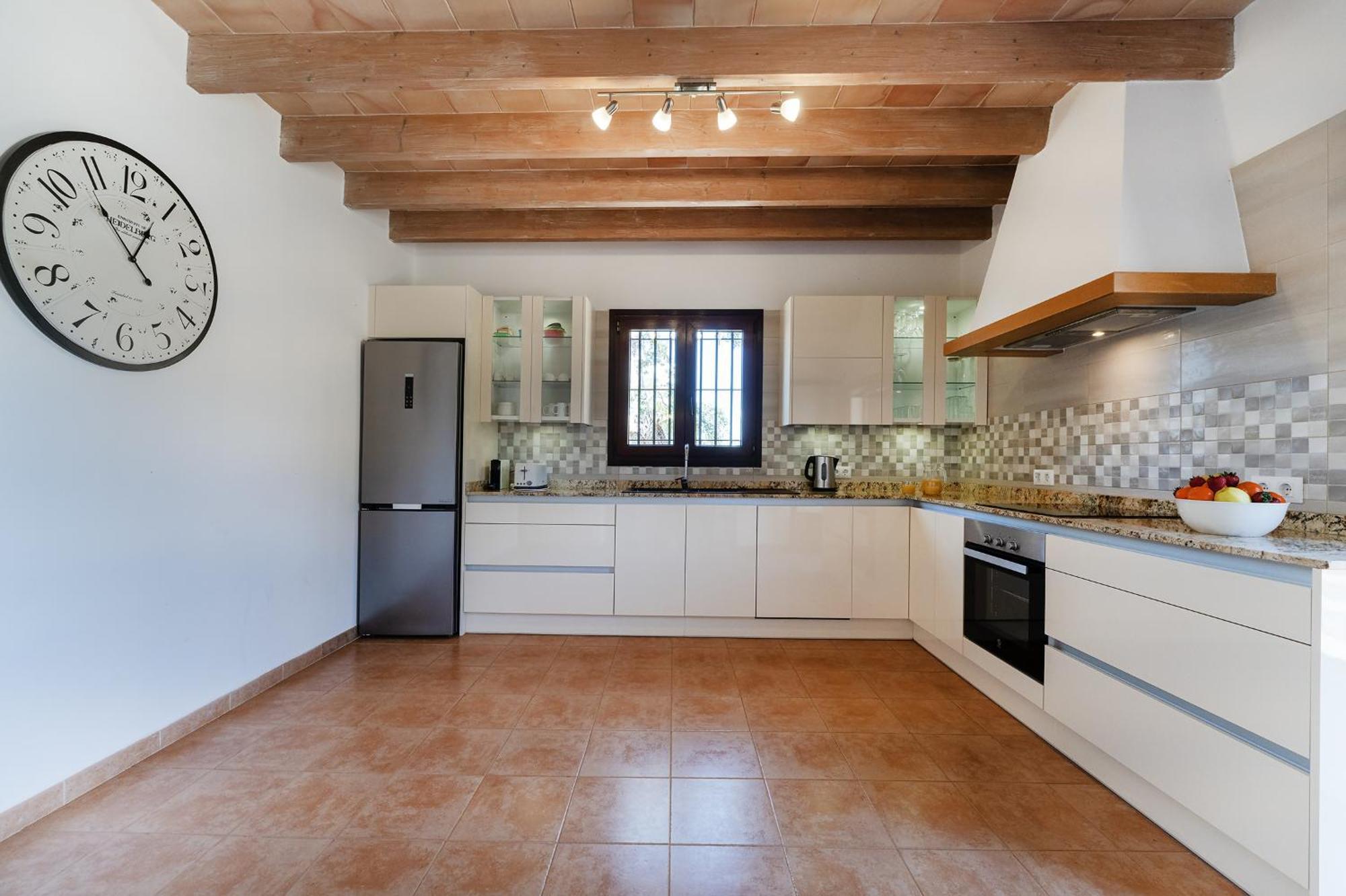 Con Piscina Bbq Terraza Y Wifi Chalet Santanyi