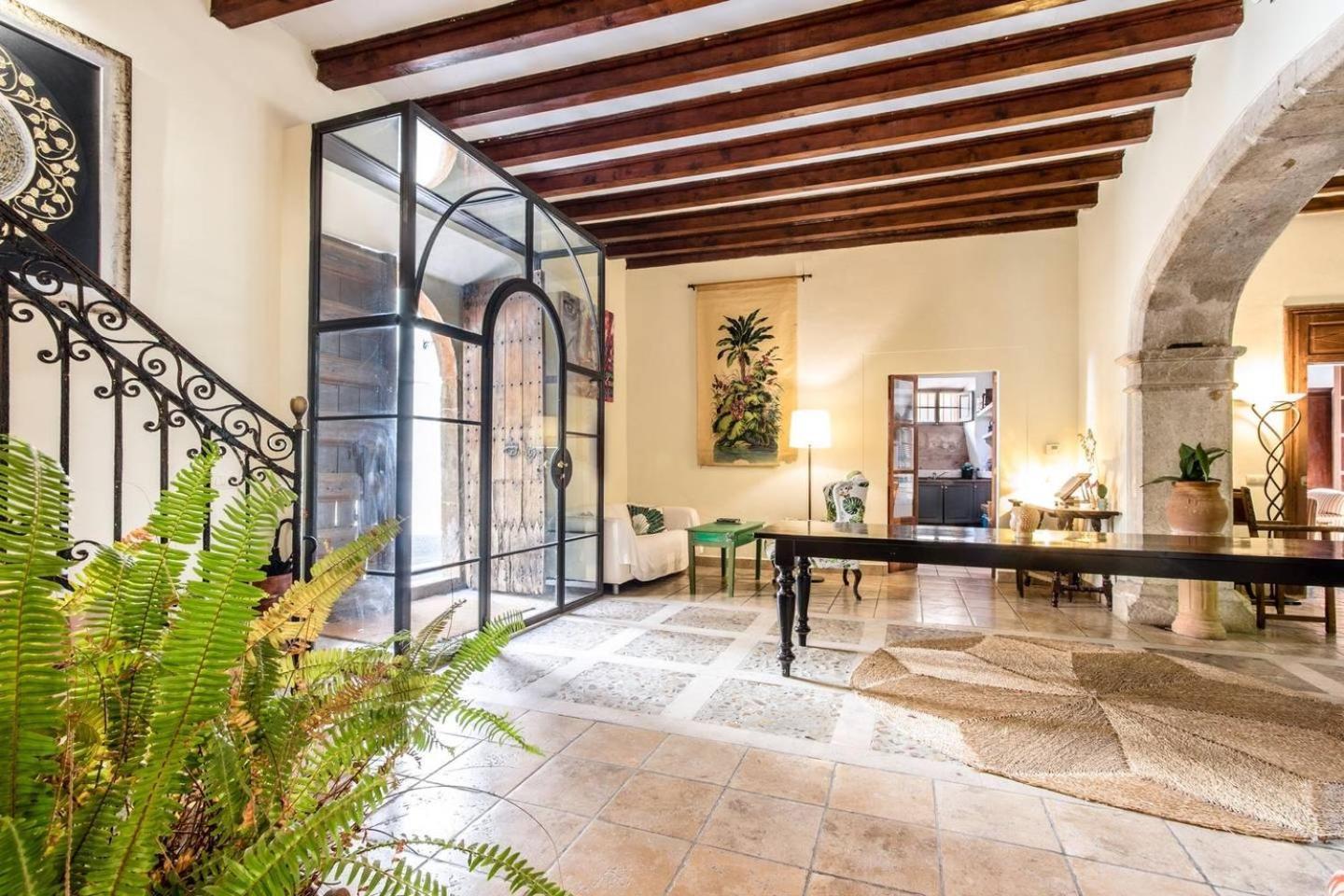 Fressa Con Jardin Y Piscina 20 Pax En El Centro De Villa *