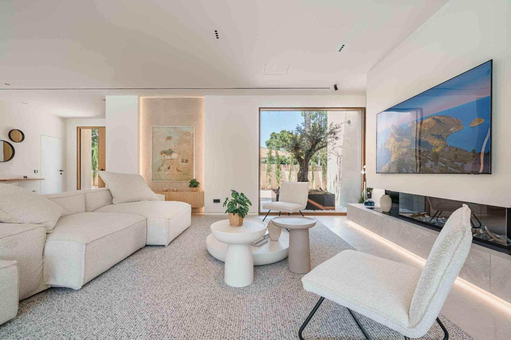 Villa Gotmar Is A Modern Pollensa