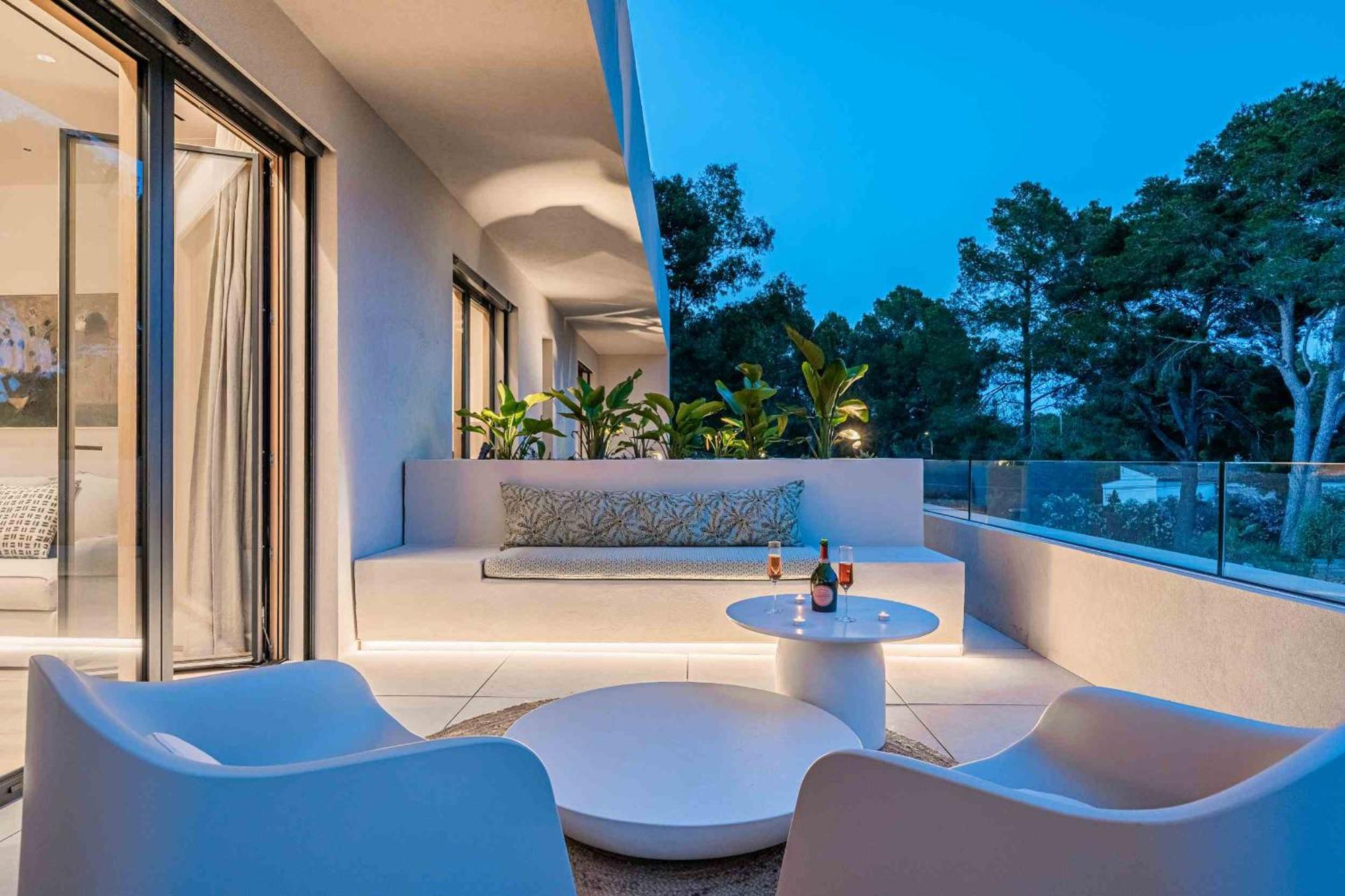 Gotmar Is A Modern Villa